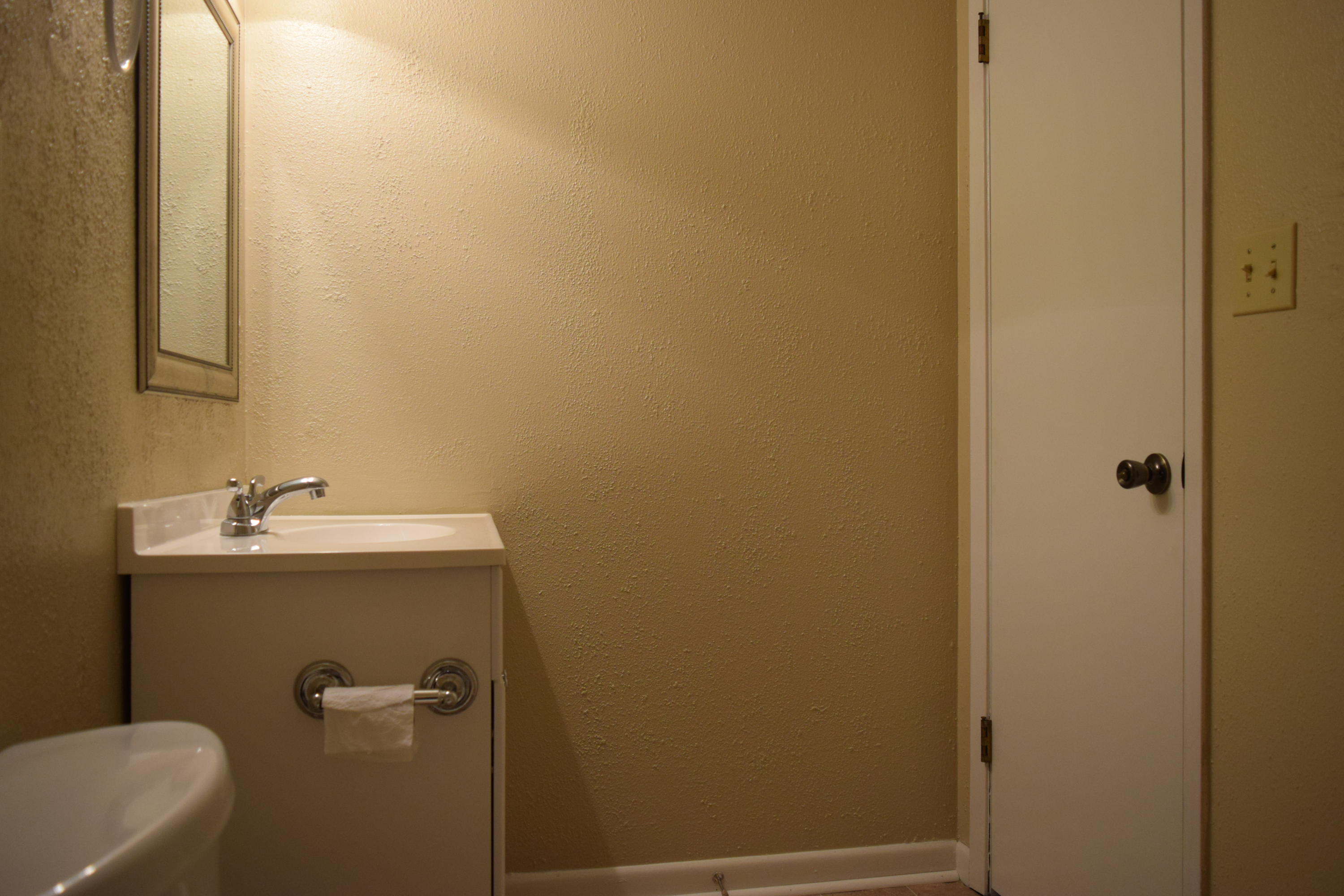 ISLANDWOOD COND - Residential