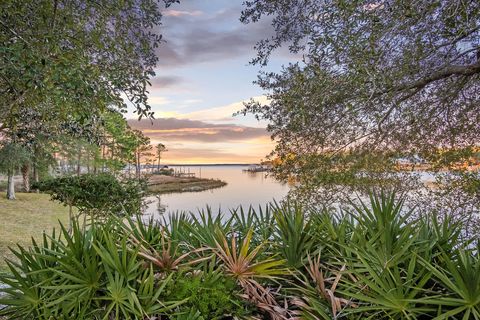 A home in Destin