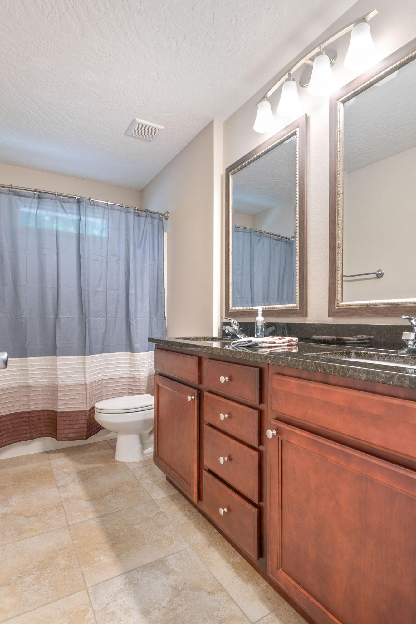 GARNIERS BEACH 6TH - Residential