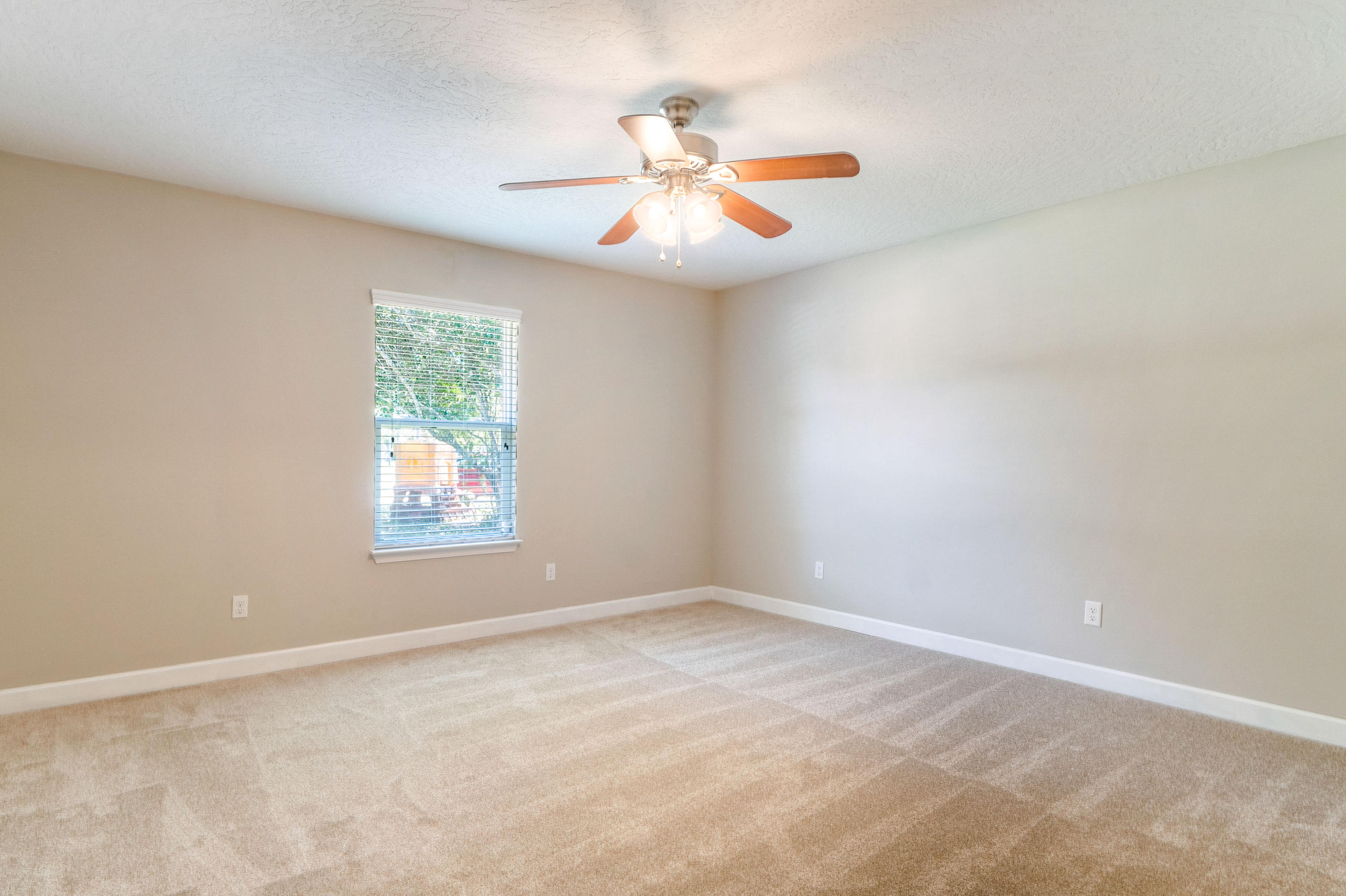 GARNIERS BEACH 6TH - Residential