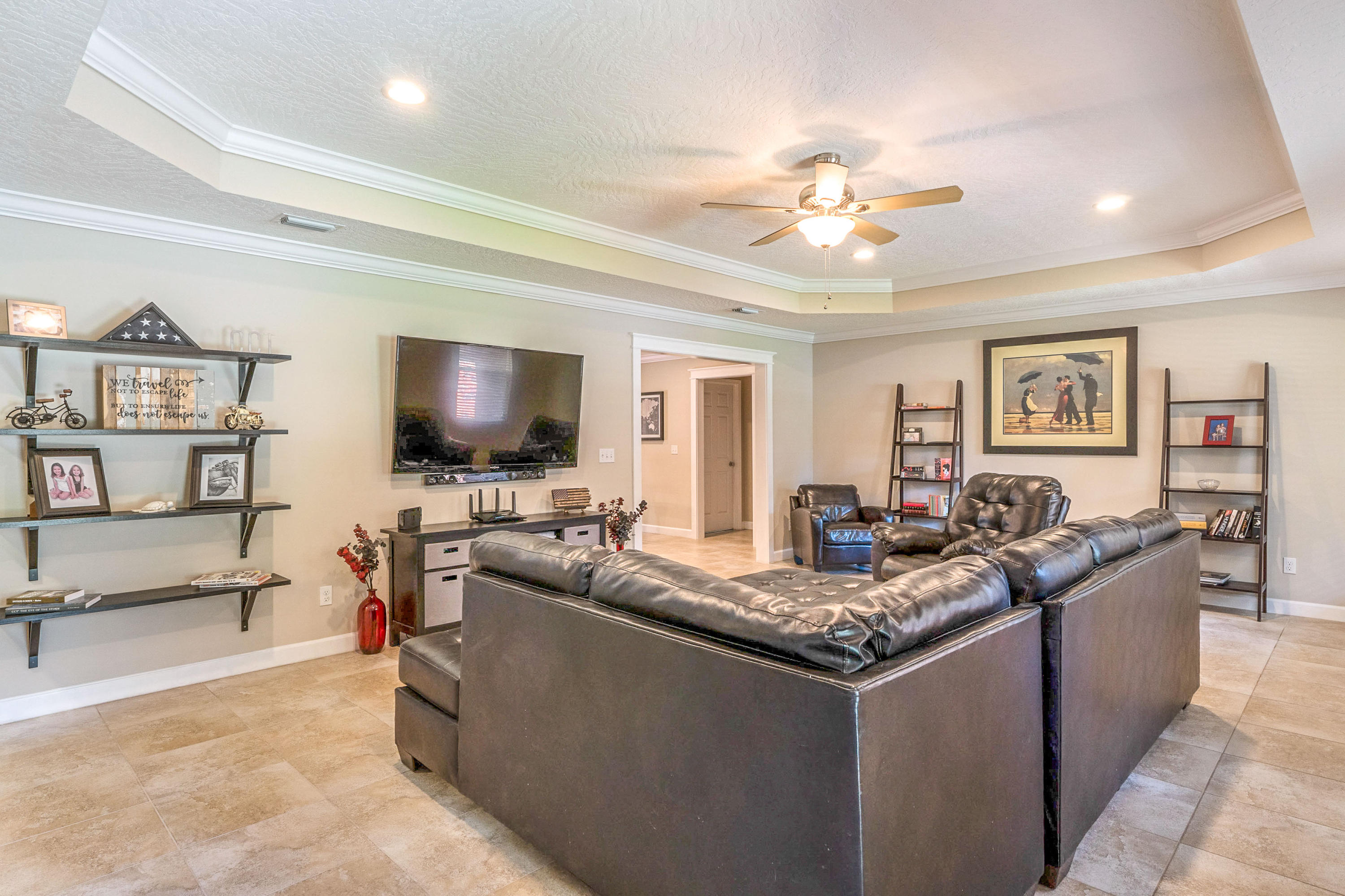 GARNIERS BEACH 6TH - Residential