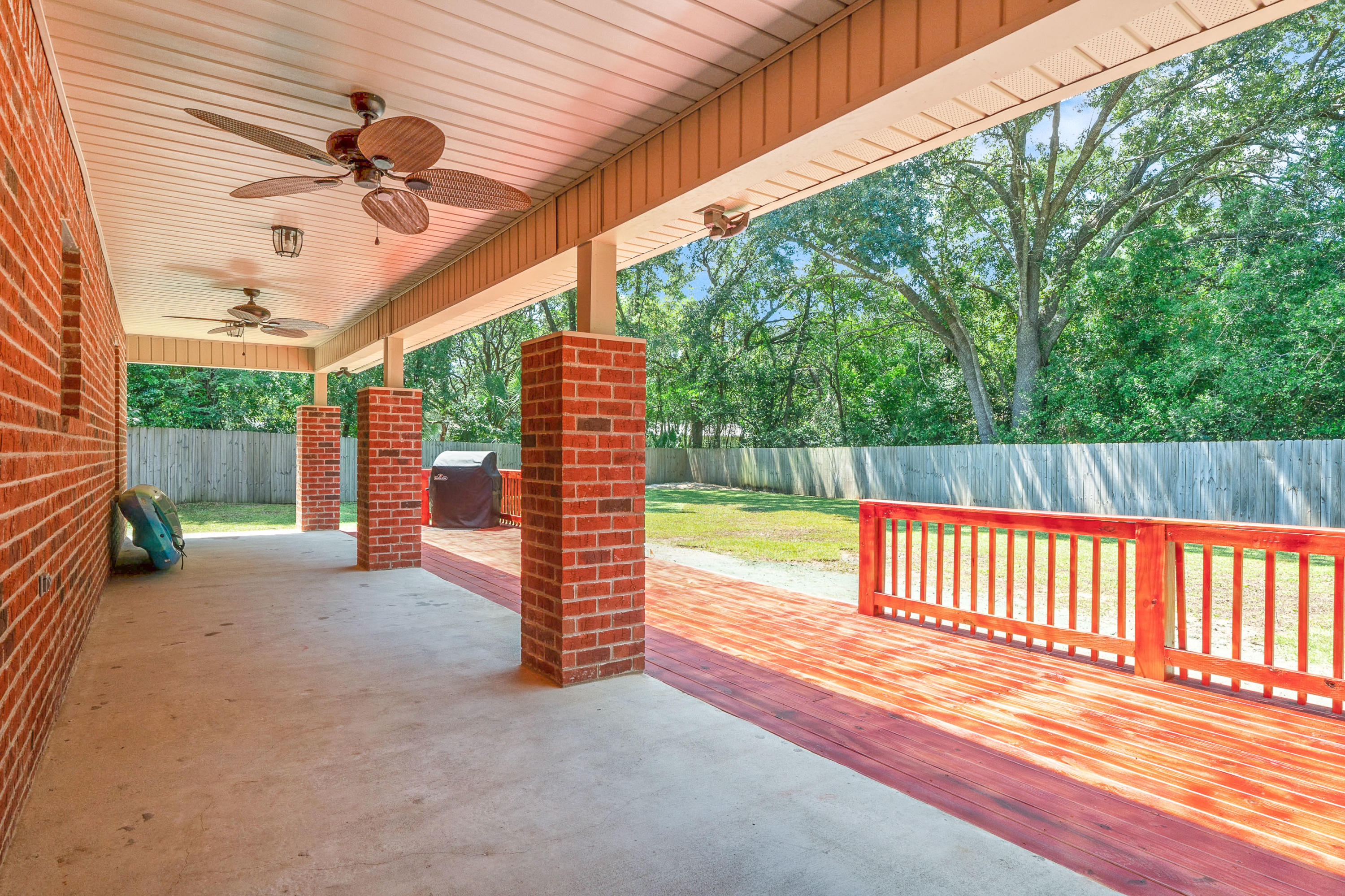 GARNIERS BEACH 6TH - Residential