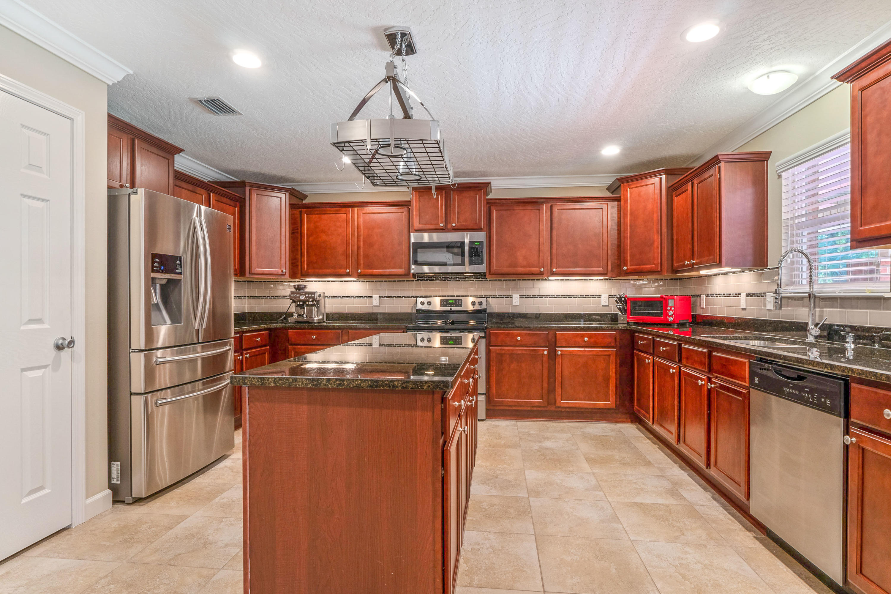 GARNIERS BEACH 6TH - Residential