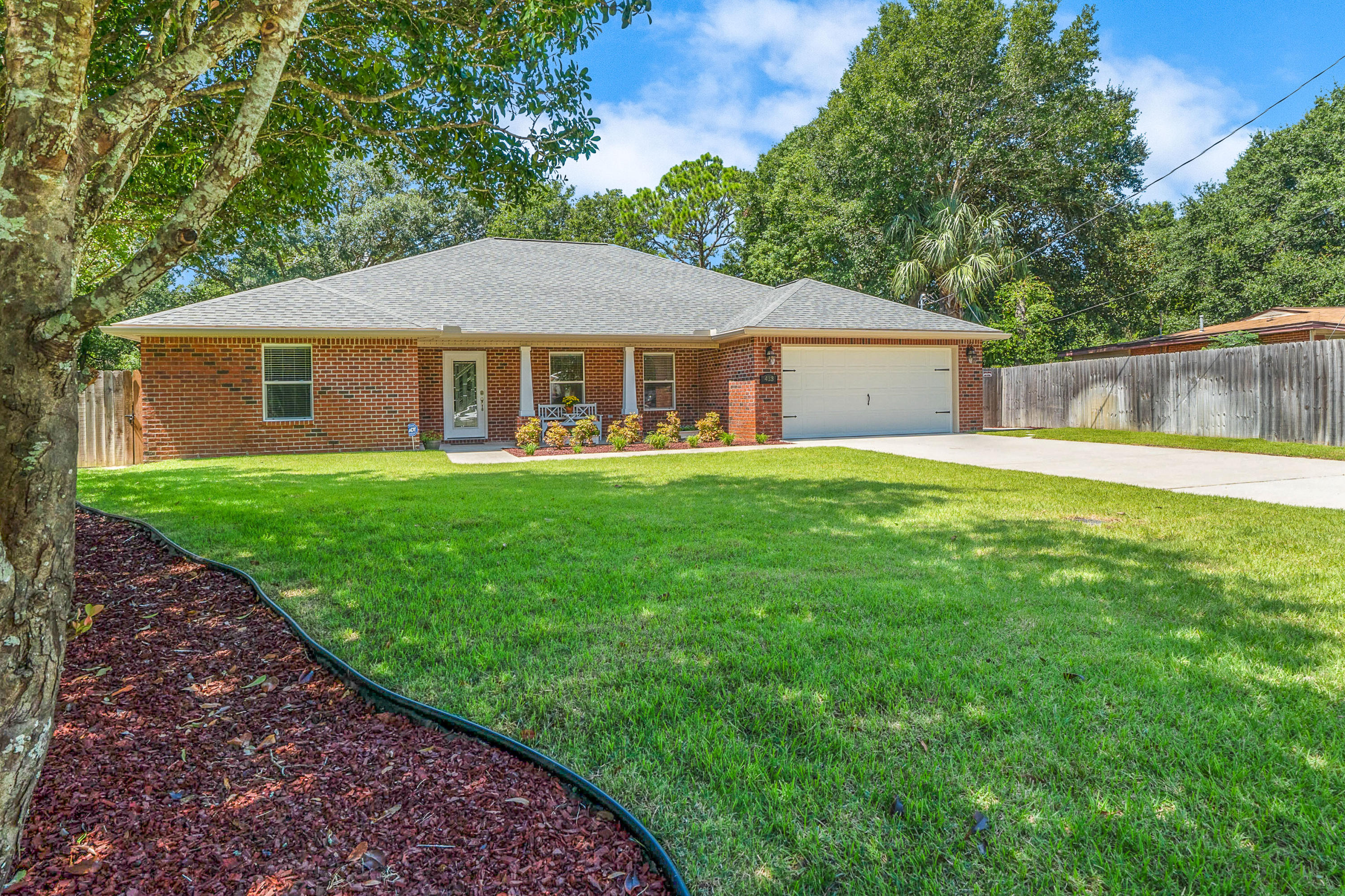 GARNIERS BEACH 6TH - Residential