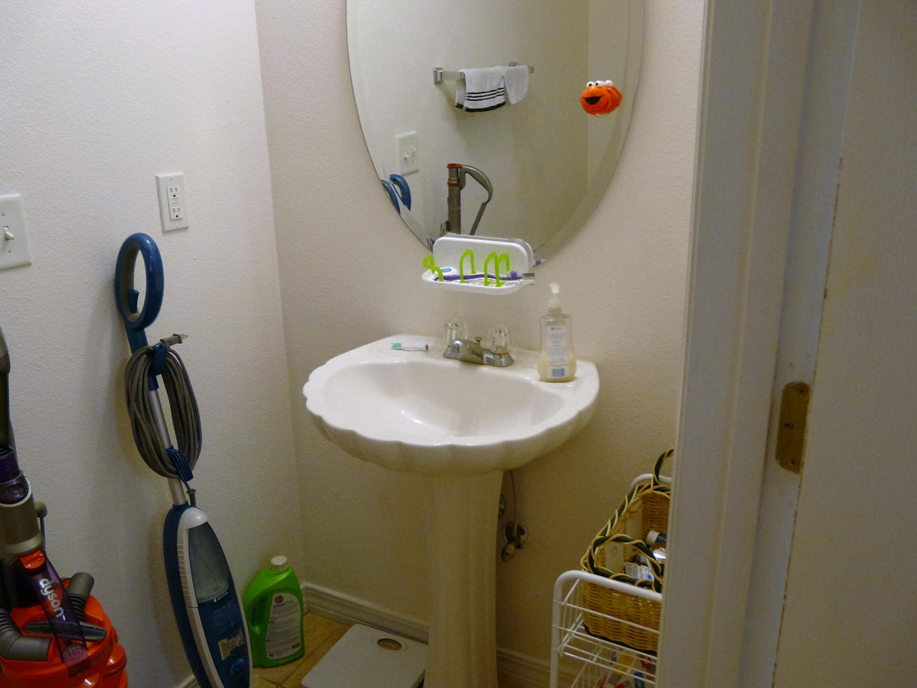 CIRCLE PARK CONDOS - Residential