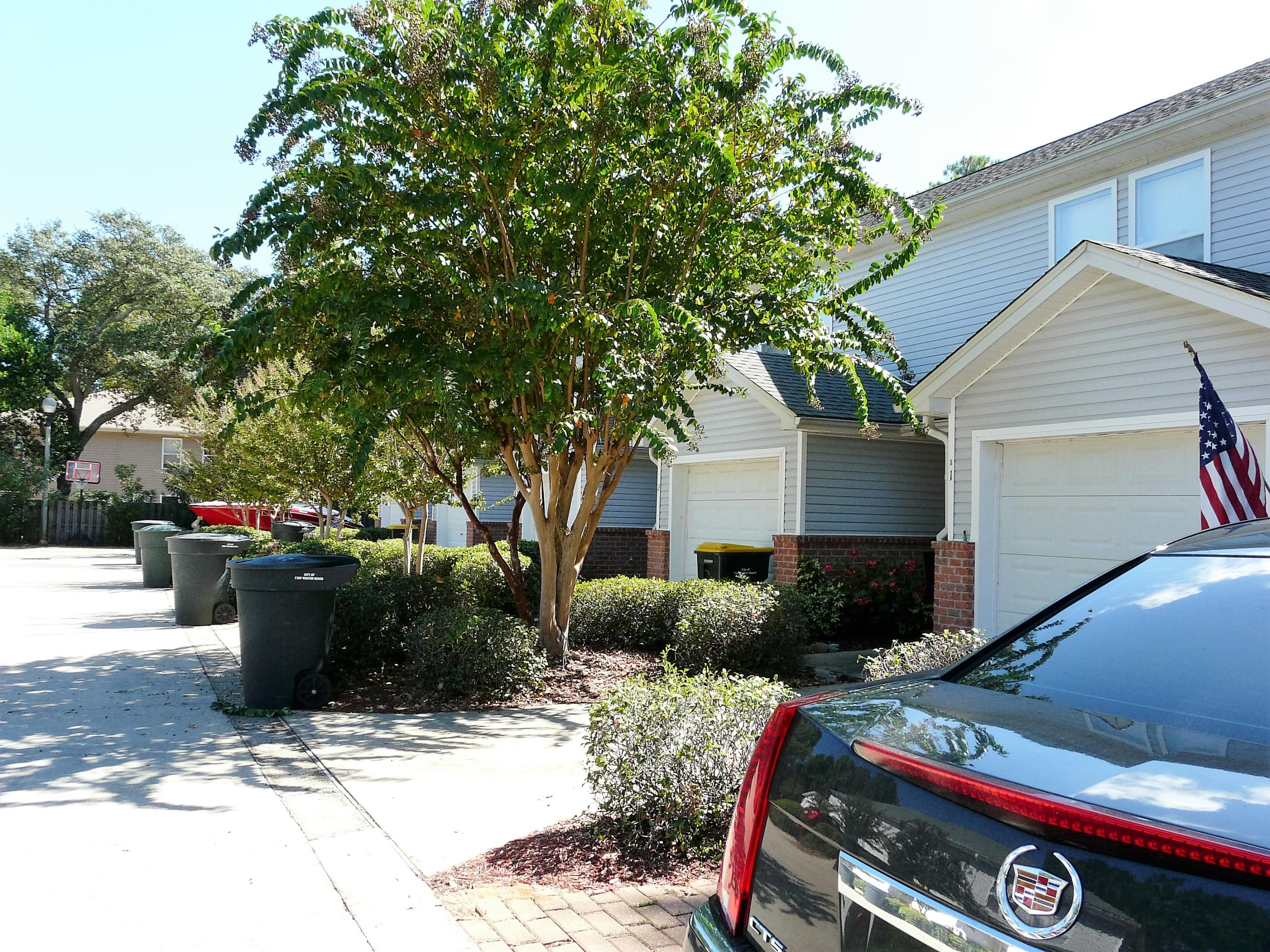 CIRCLE PARK CONDOS - Residential