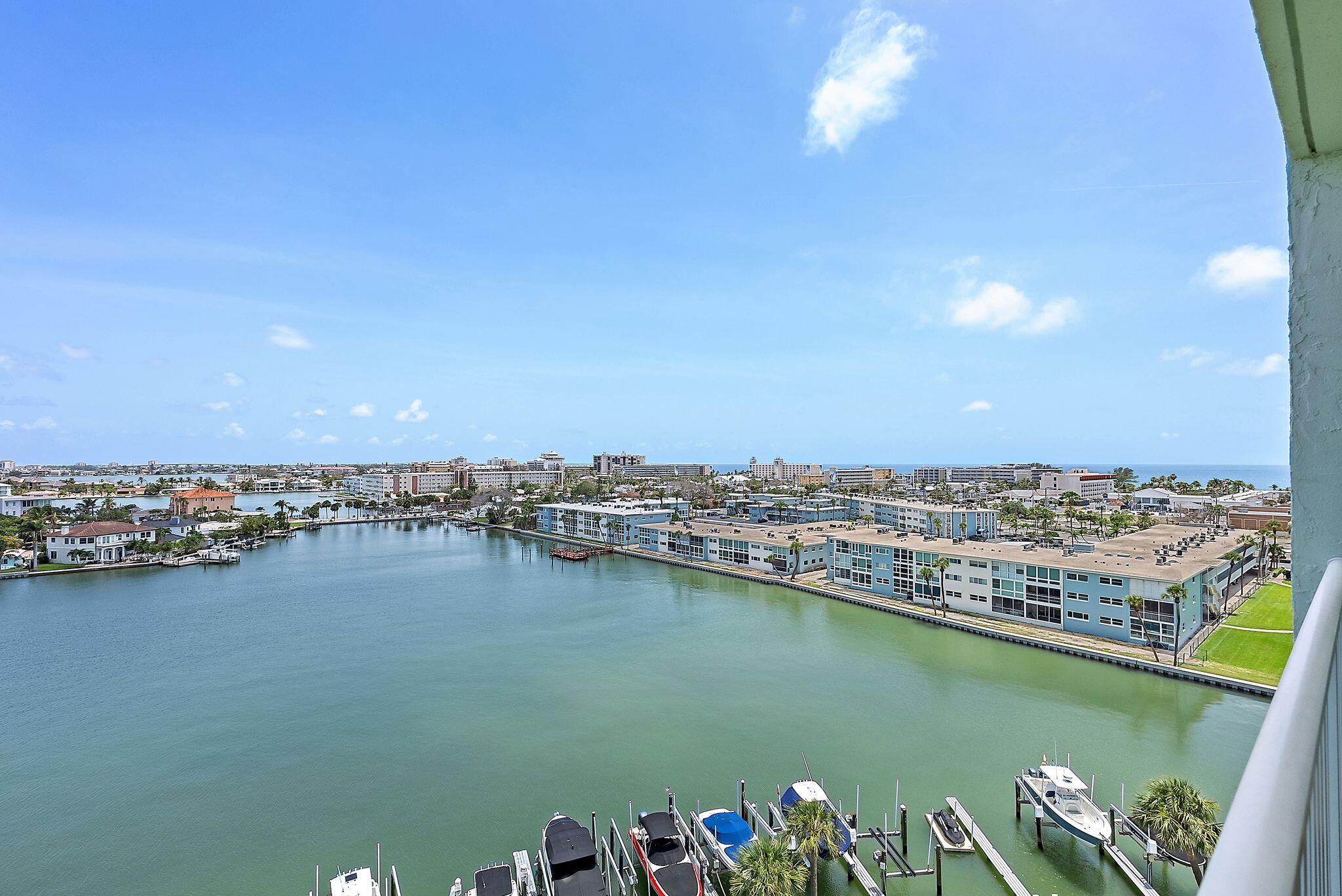 THREE PALMS POINTE CONDO - Residential