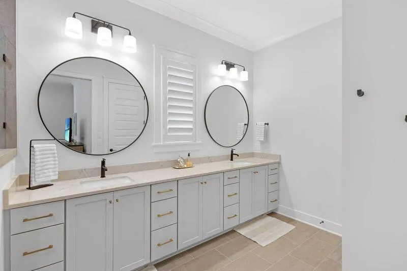 Niceville, Florida 32578, United States, 4 Bedrooms Bedrooms, ,4 BathroomsBathrooms,Residential,Active,122517