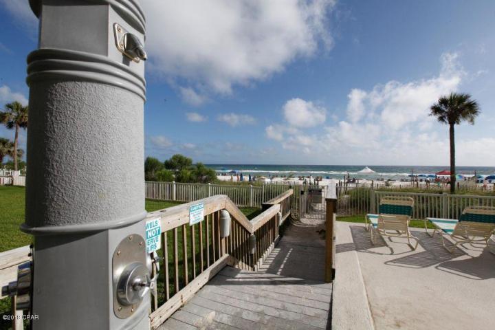 LONG BEACH - Residential