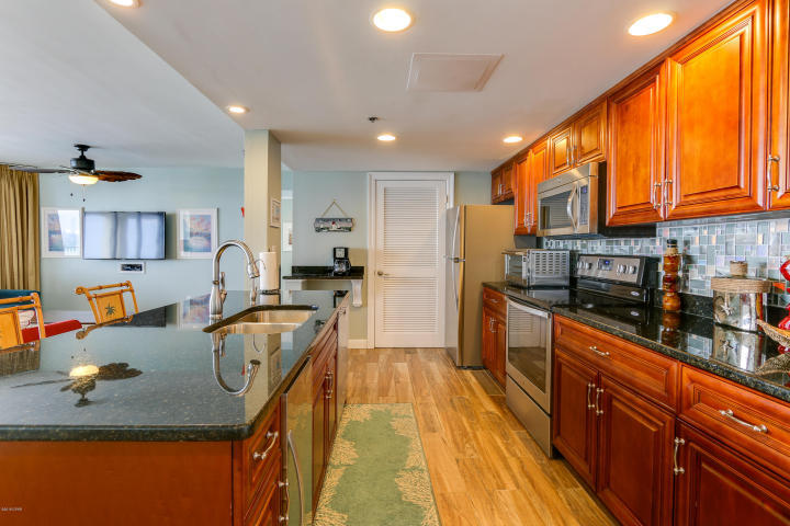 LONG BEACH - Residential