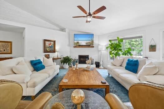 DRIFTWOOD ESTATES - Residential