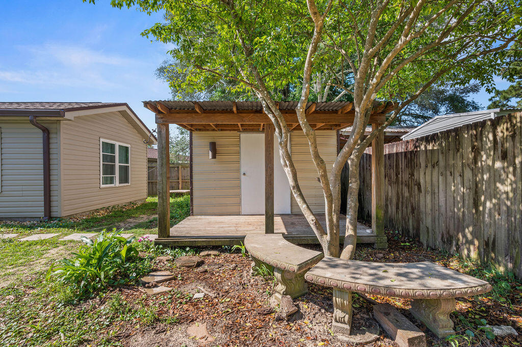 SHERWOOD FOREST - Residential