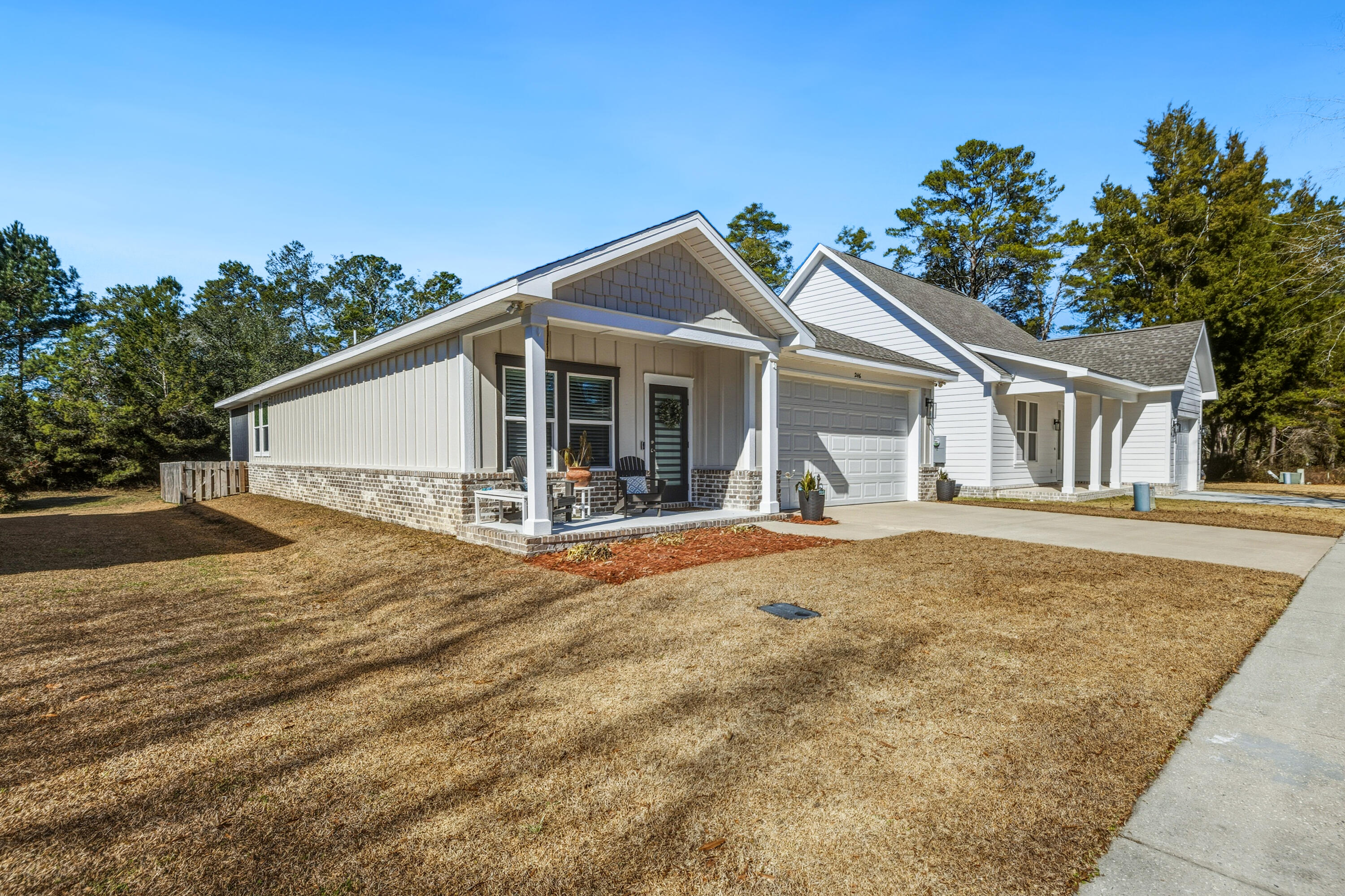 LAGRANGE LANDING - Residential