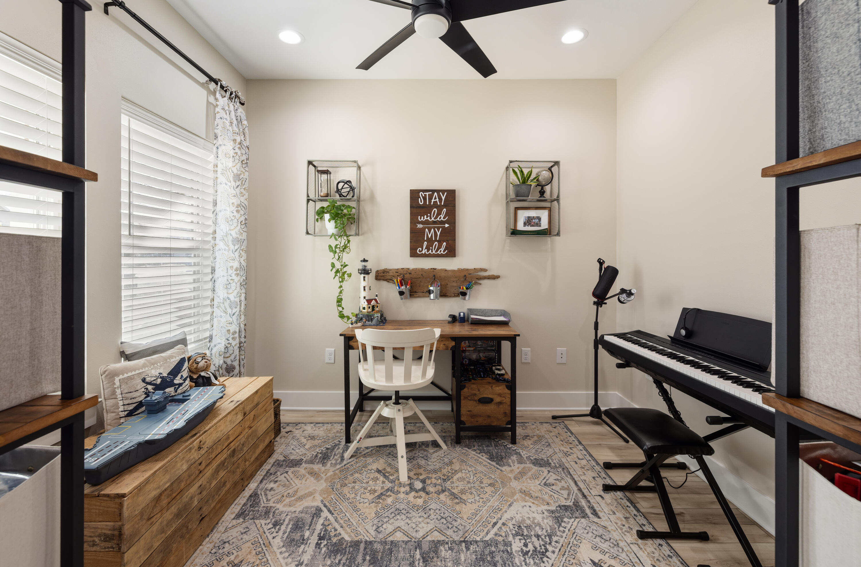 LAGRANGE LANDING - Residential