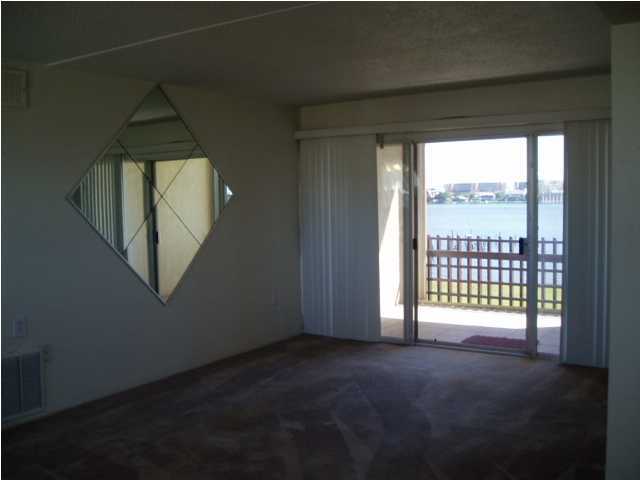SEA PALM CONDO - Residential Lease