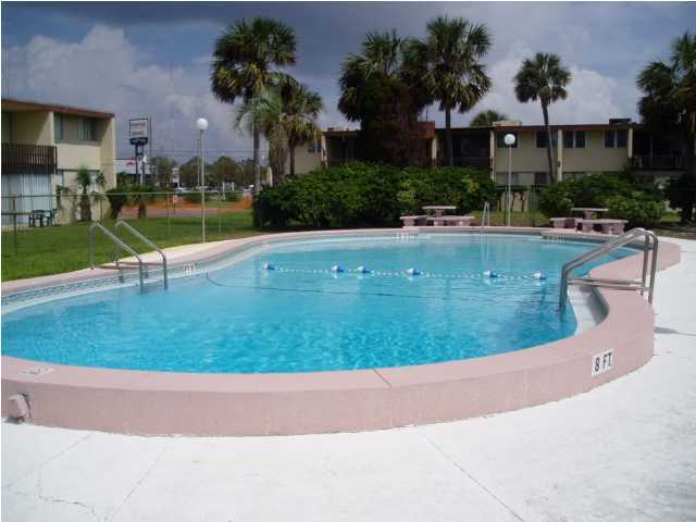 SEA PALM CONDO - Residential Lease