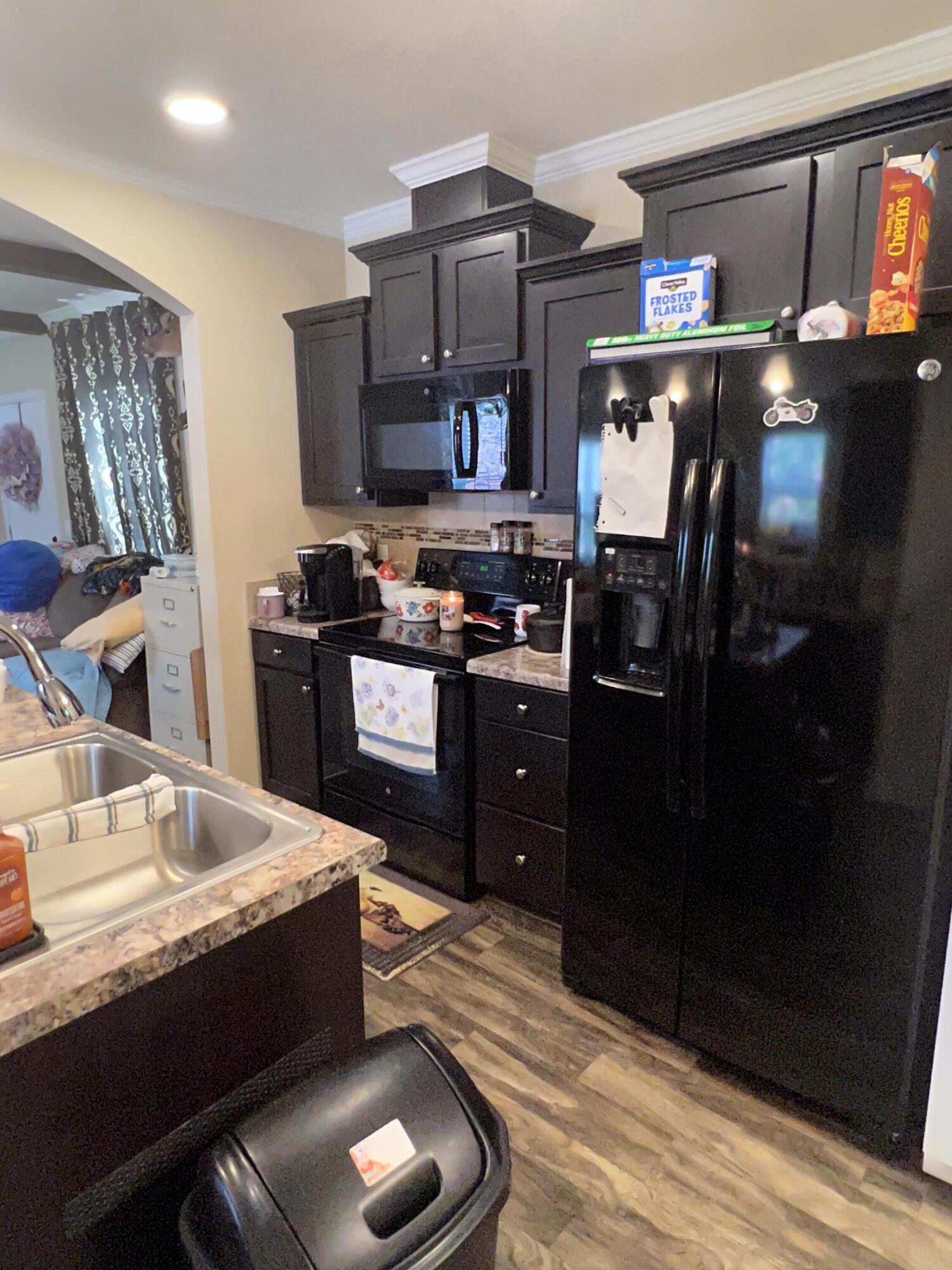 NORTH SUPERGROUP (221000.00) - Residential