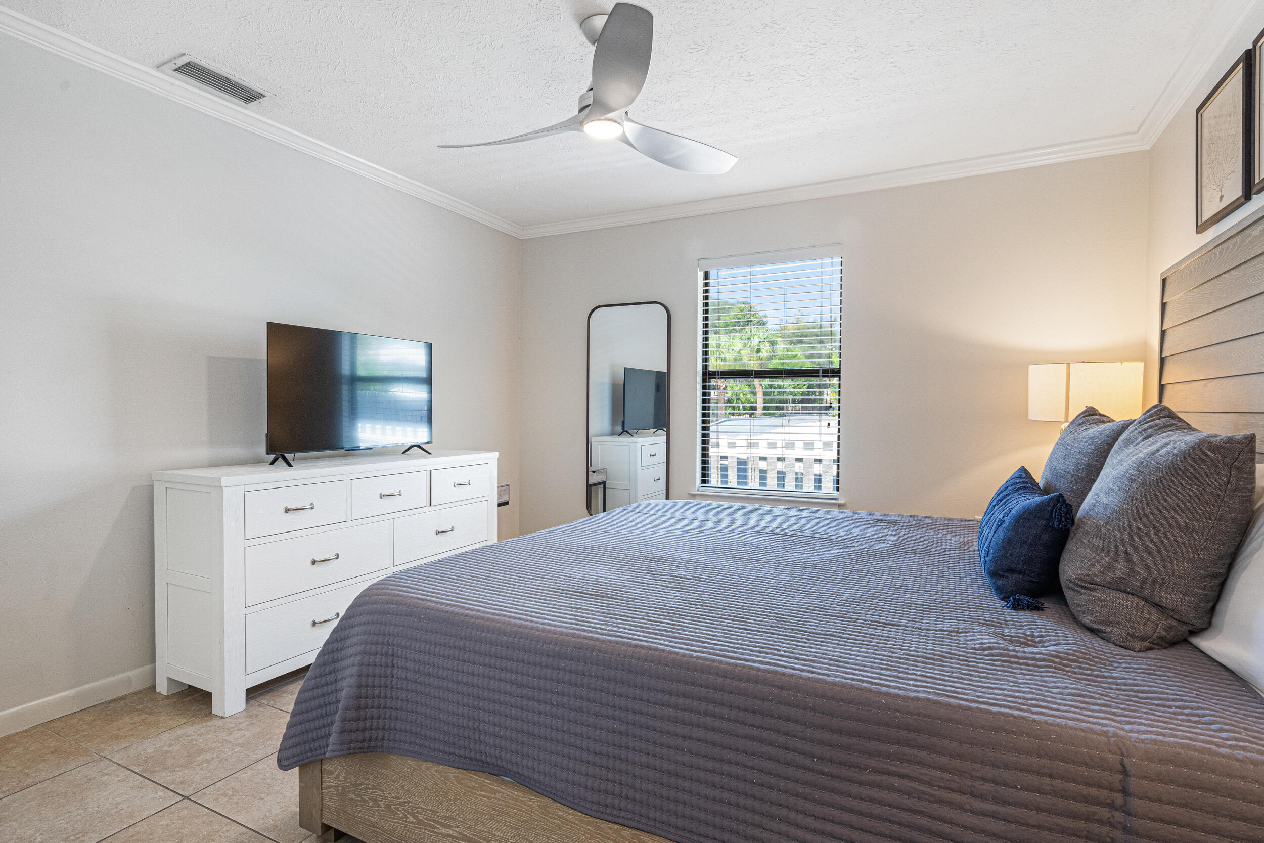 BID-A-WEE - Residential