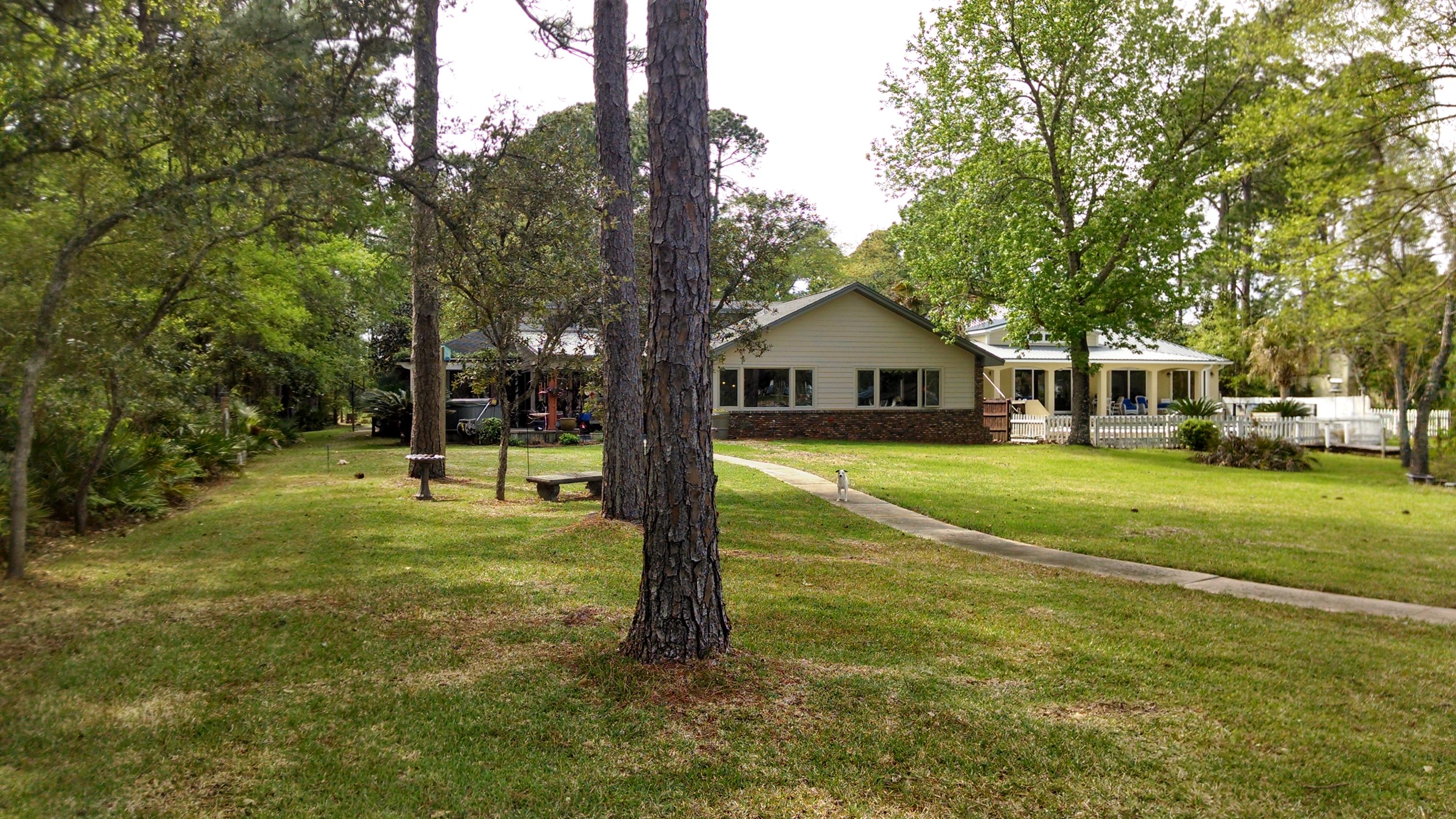 DOLPHIN POINT ESTATES - Residential