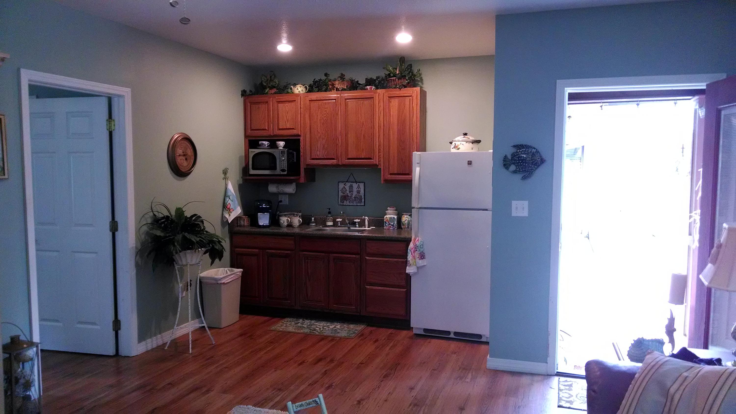 DOLPHIN POINT ESTATES - Residential