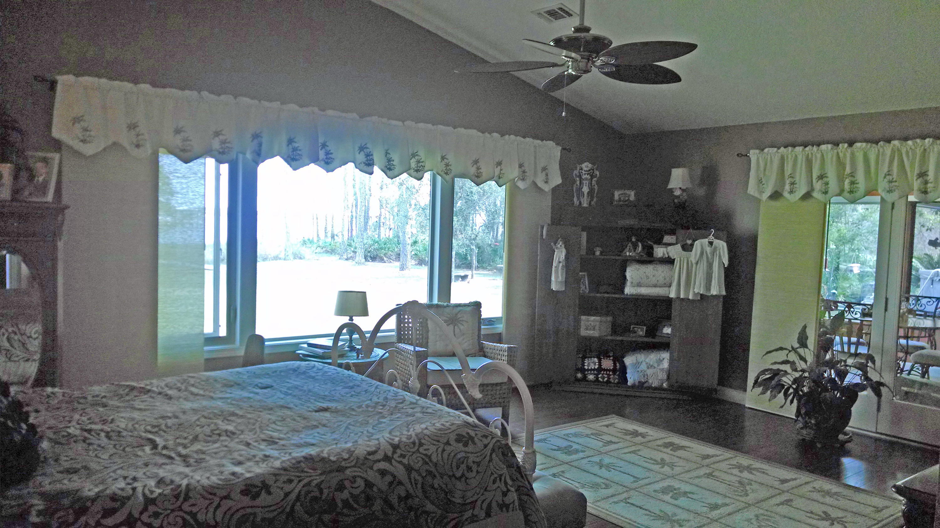 DOLPHIN POINT ESTATES - Residential