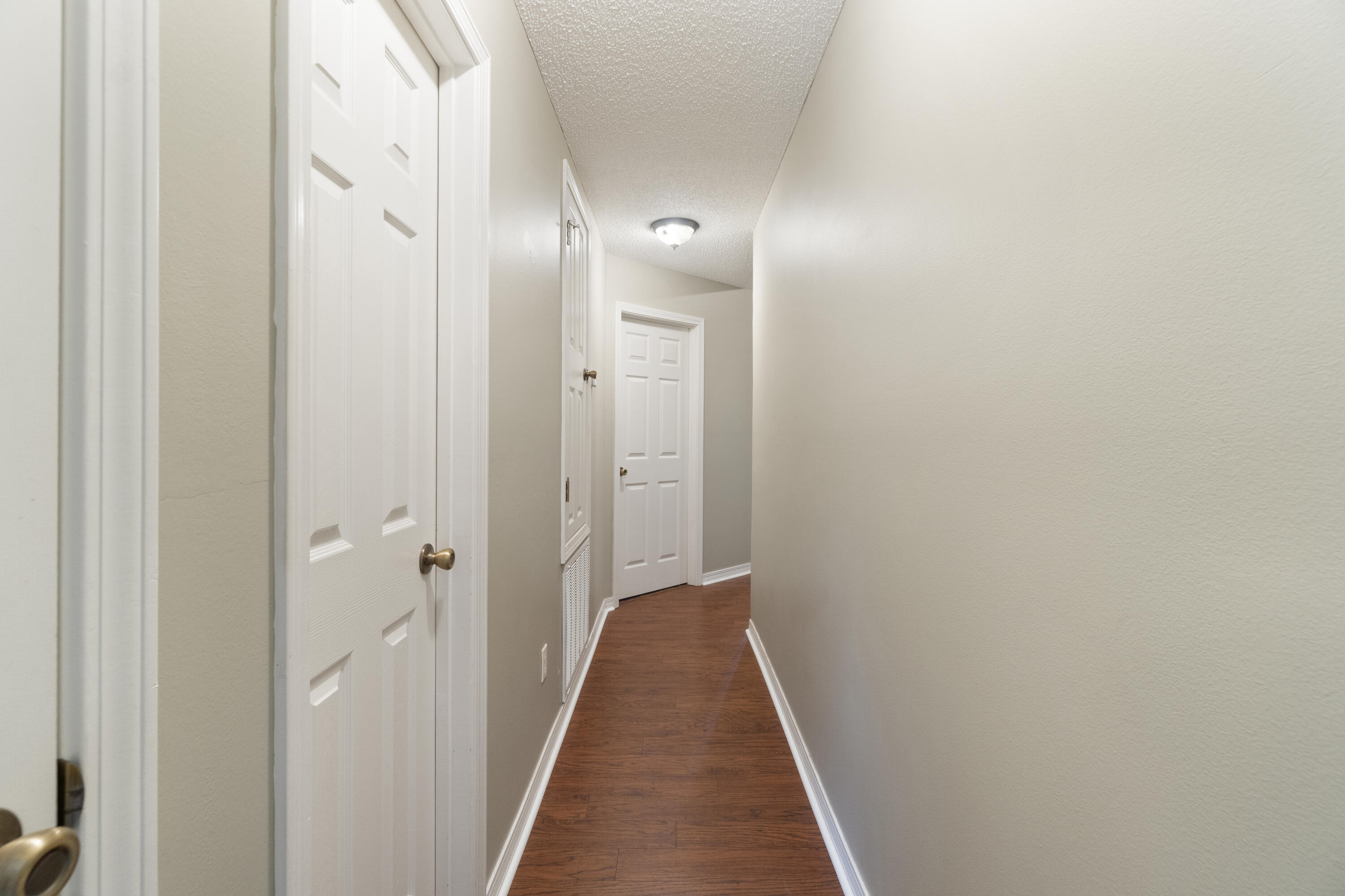 BISCAYNE POINTE - Residential