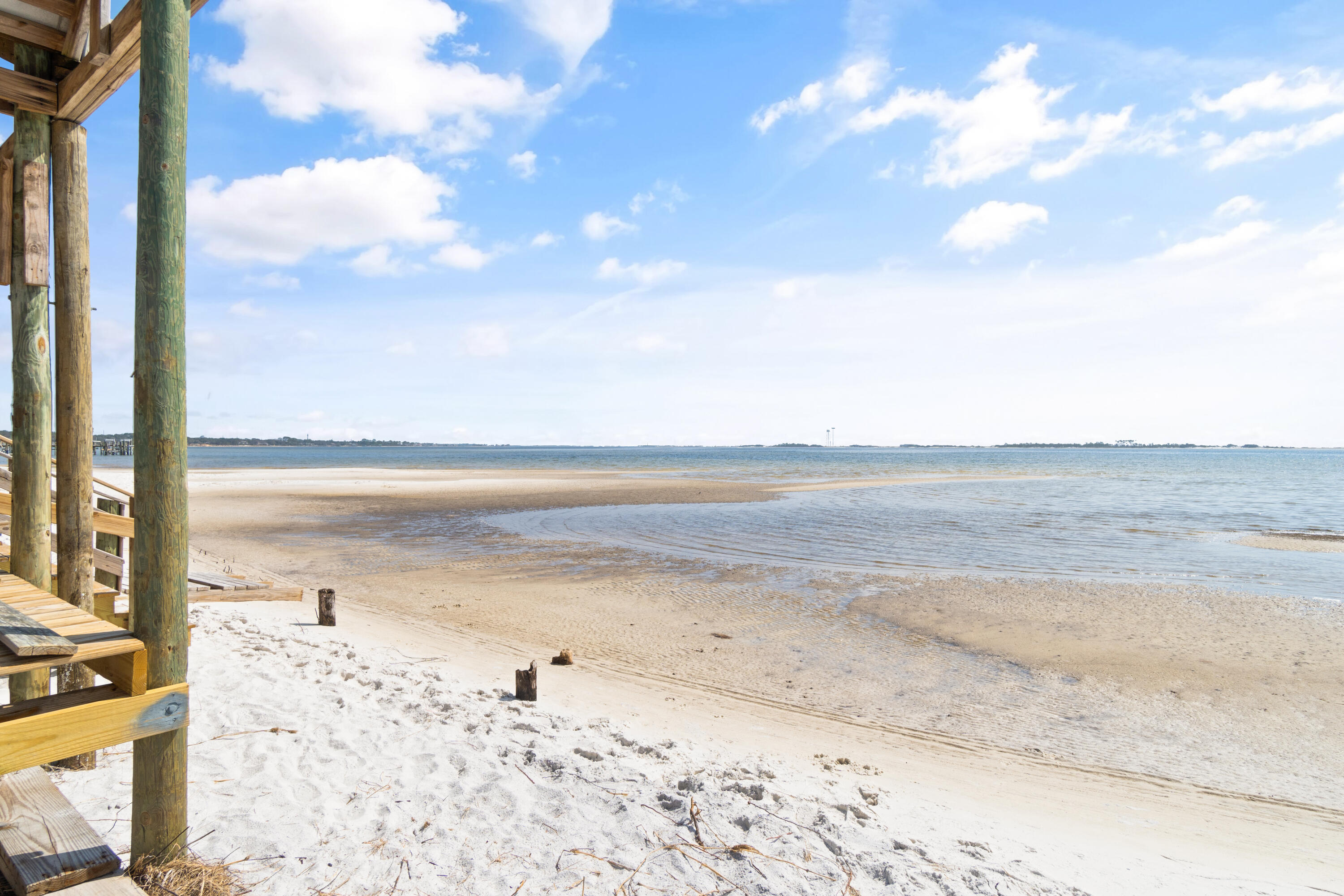 BISCAYNE POINTE - Residential