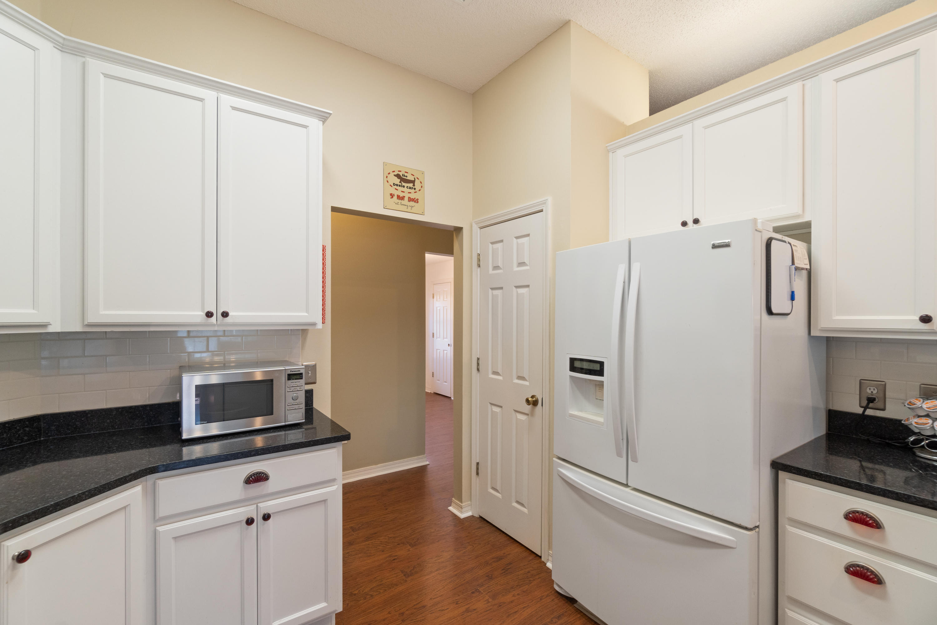 BISCAYNE POINTE - Residential