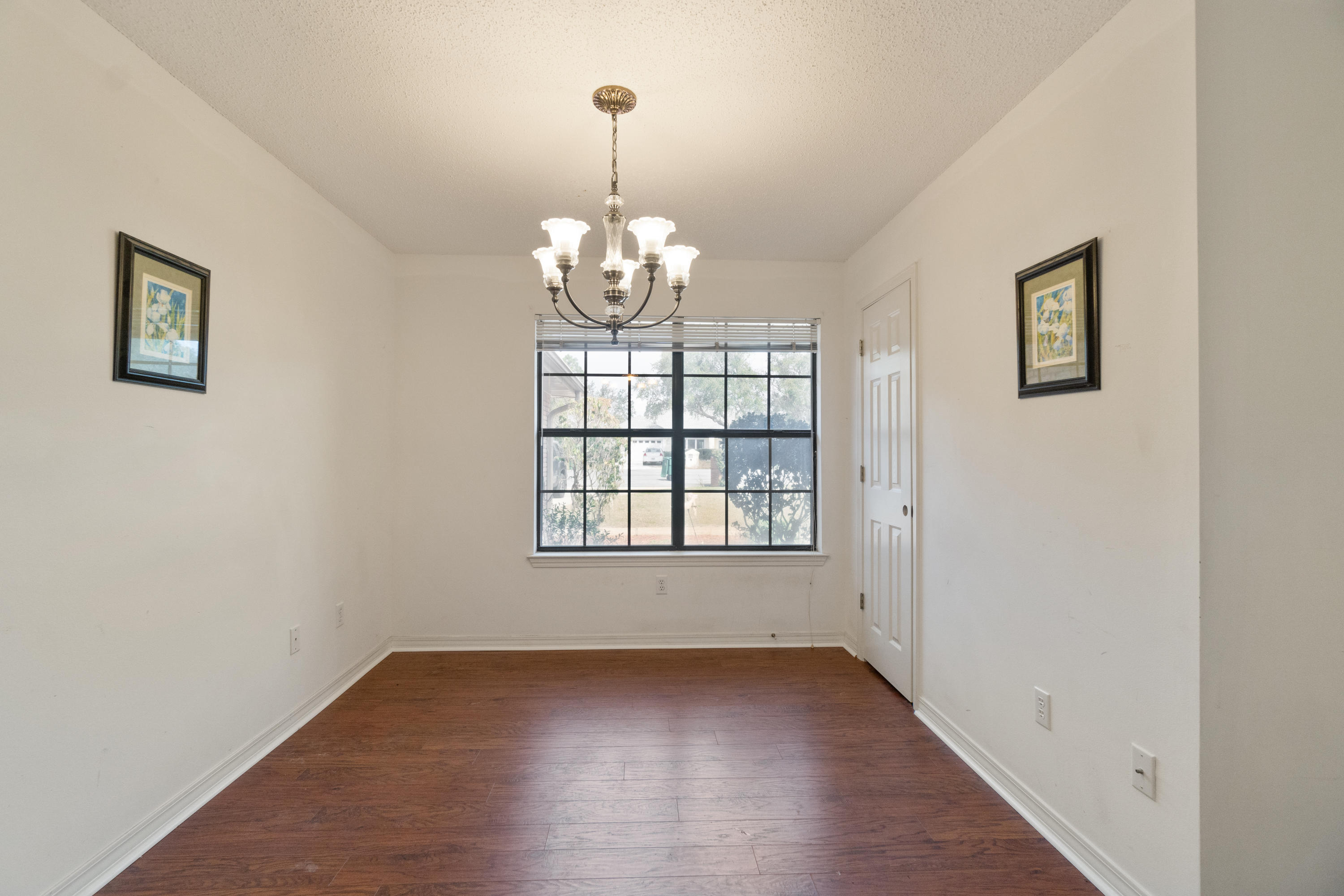 BISCAYNE POINTE - Residential