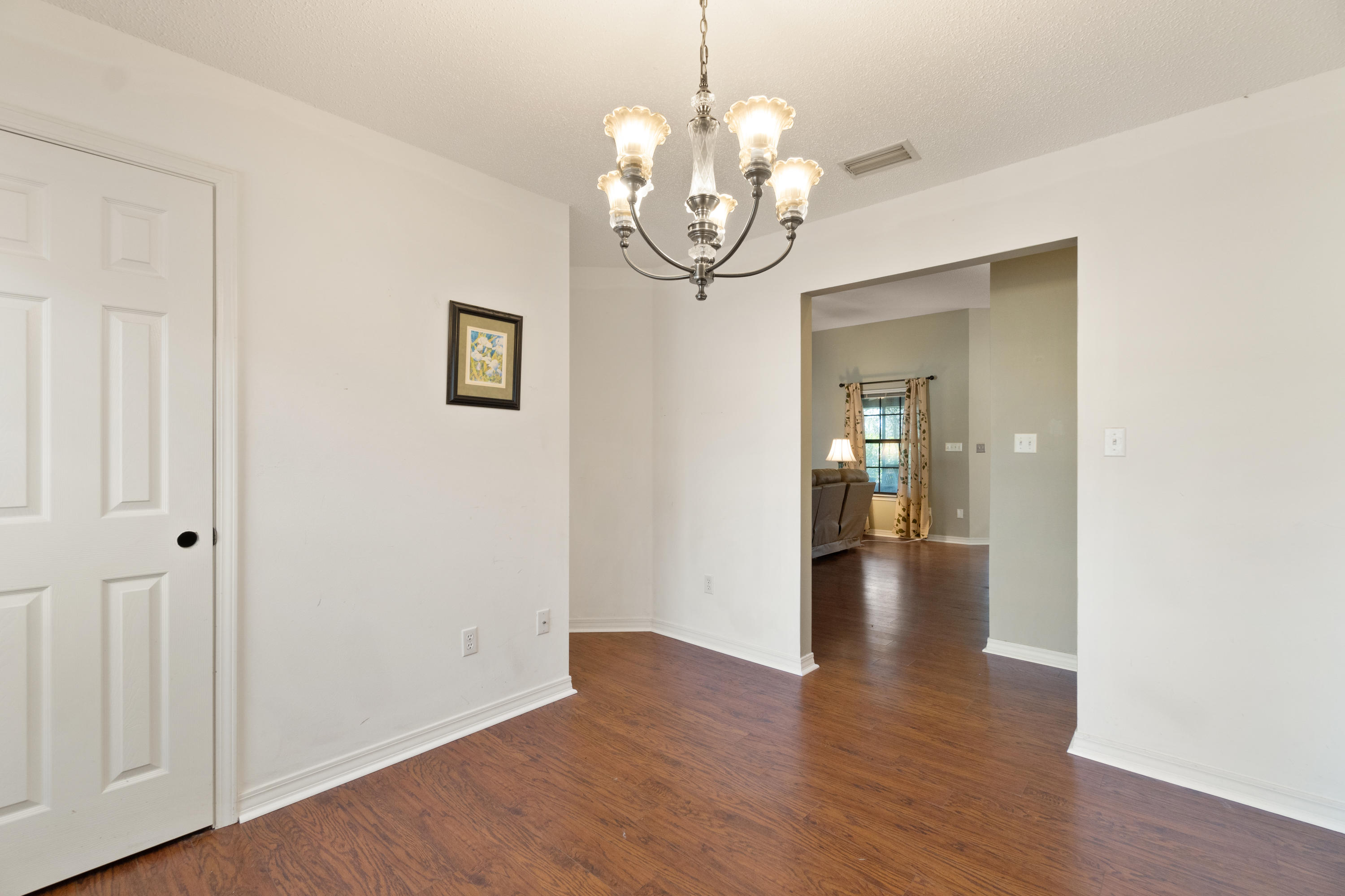 BISCAYNE POINTE - Residential