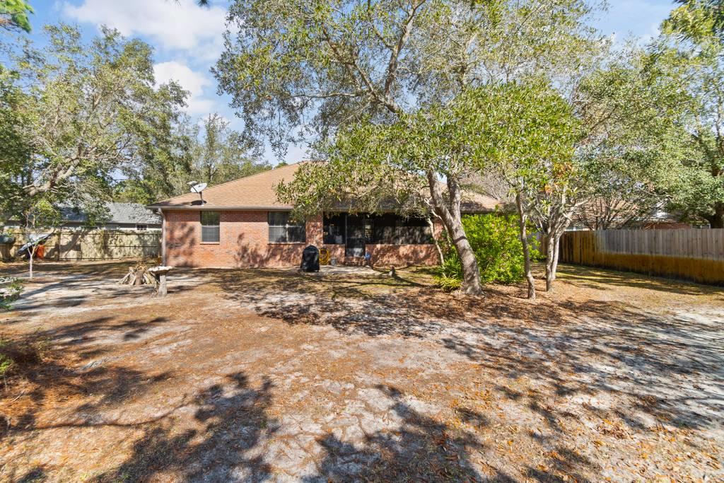 BISCAYNE POINTE - Residential