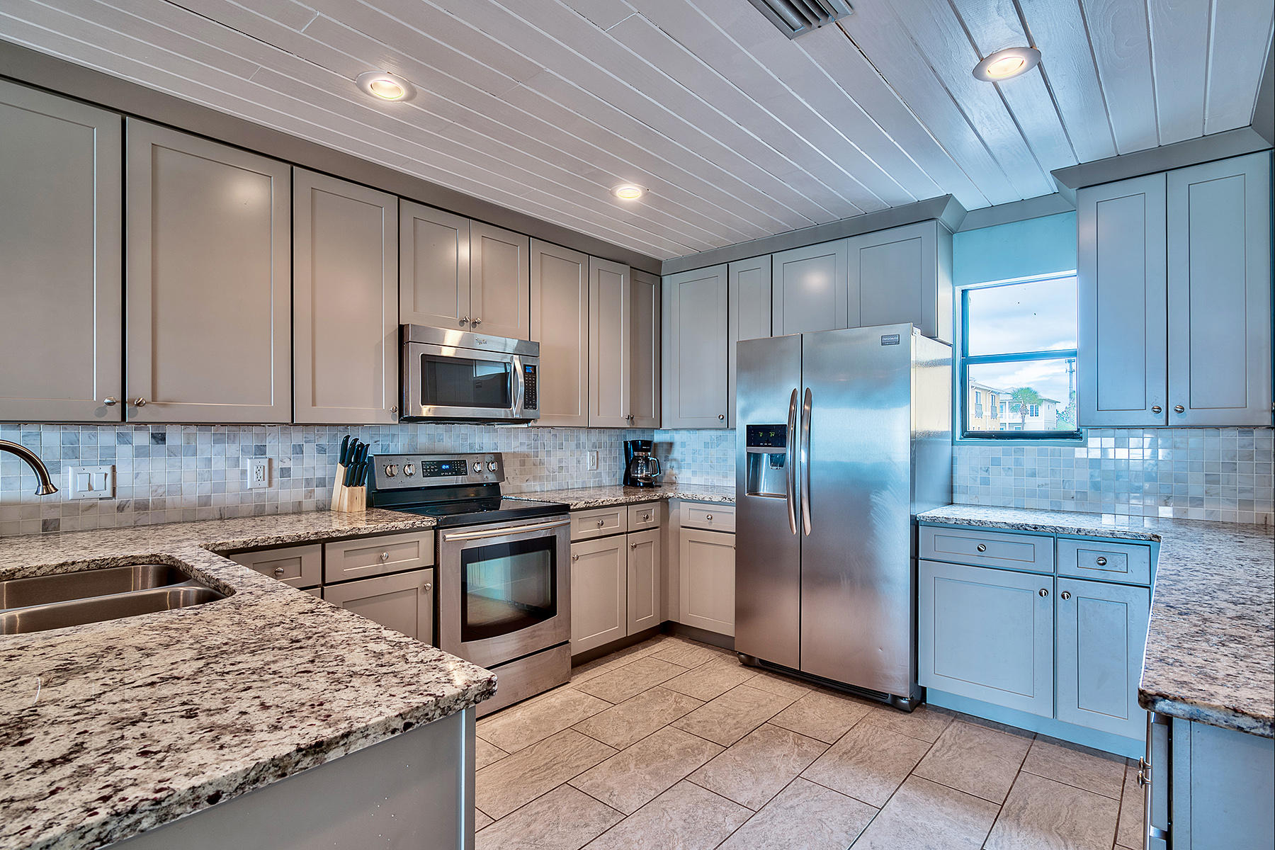 Costa Vista T/H - Residential