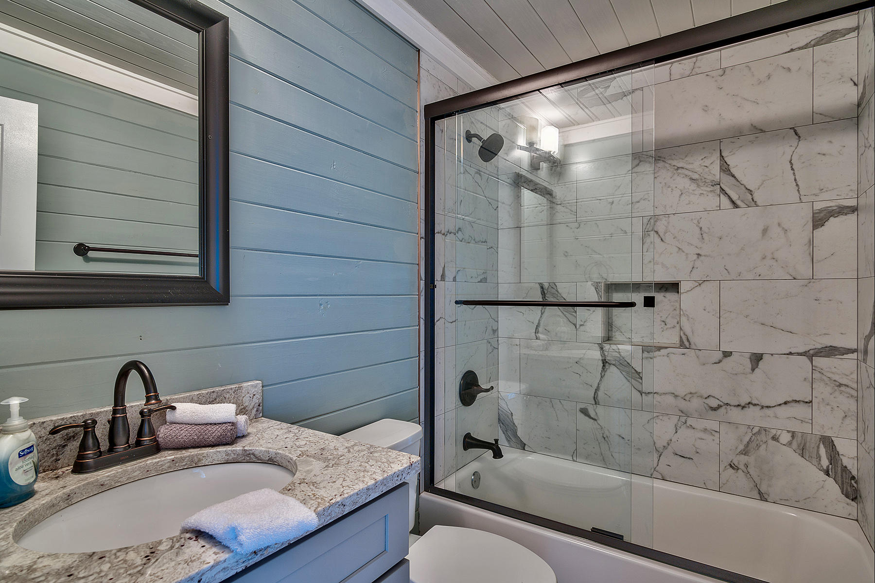 Costa Vista T/H - Residential