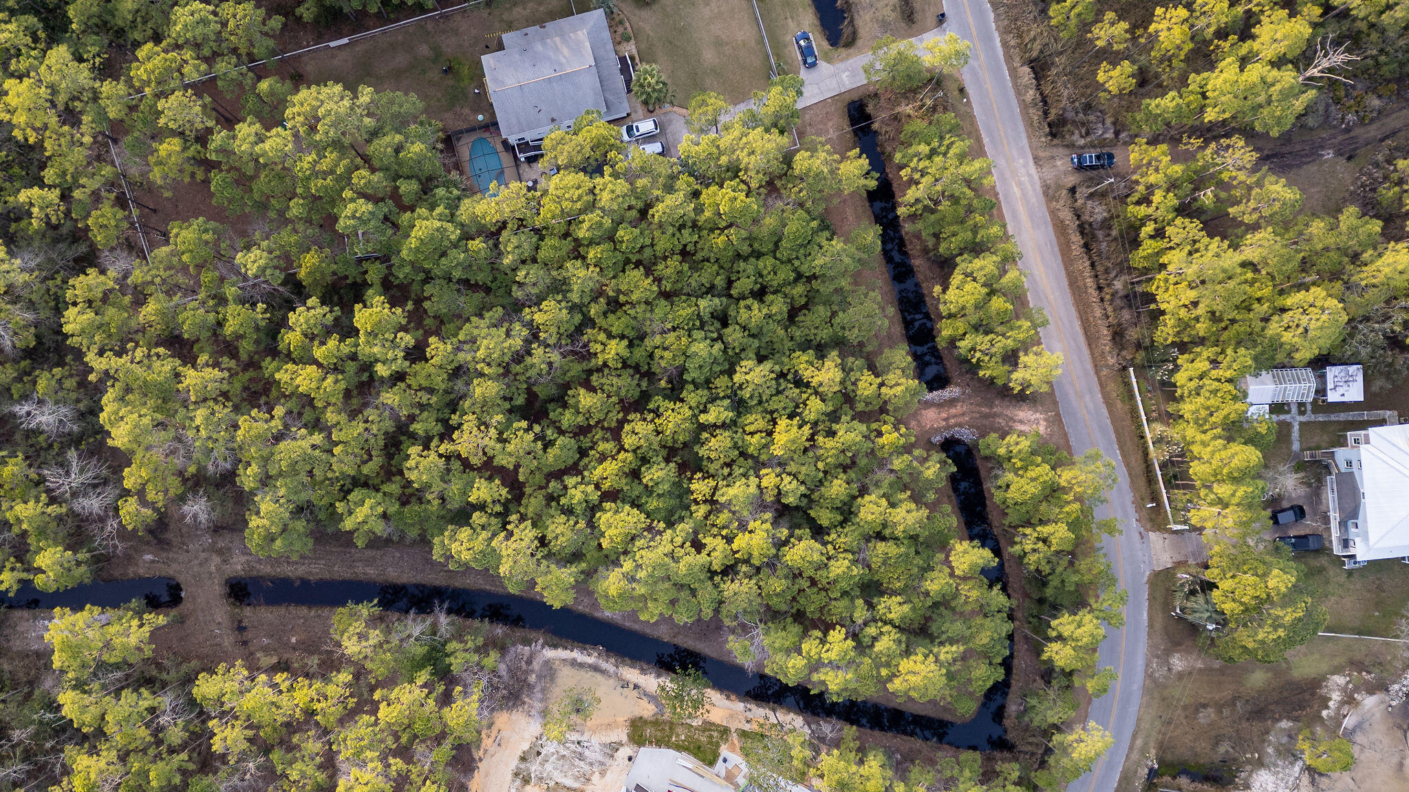 Lot 4 Whispering PInes - Land