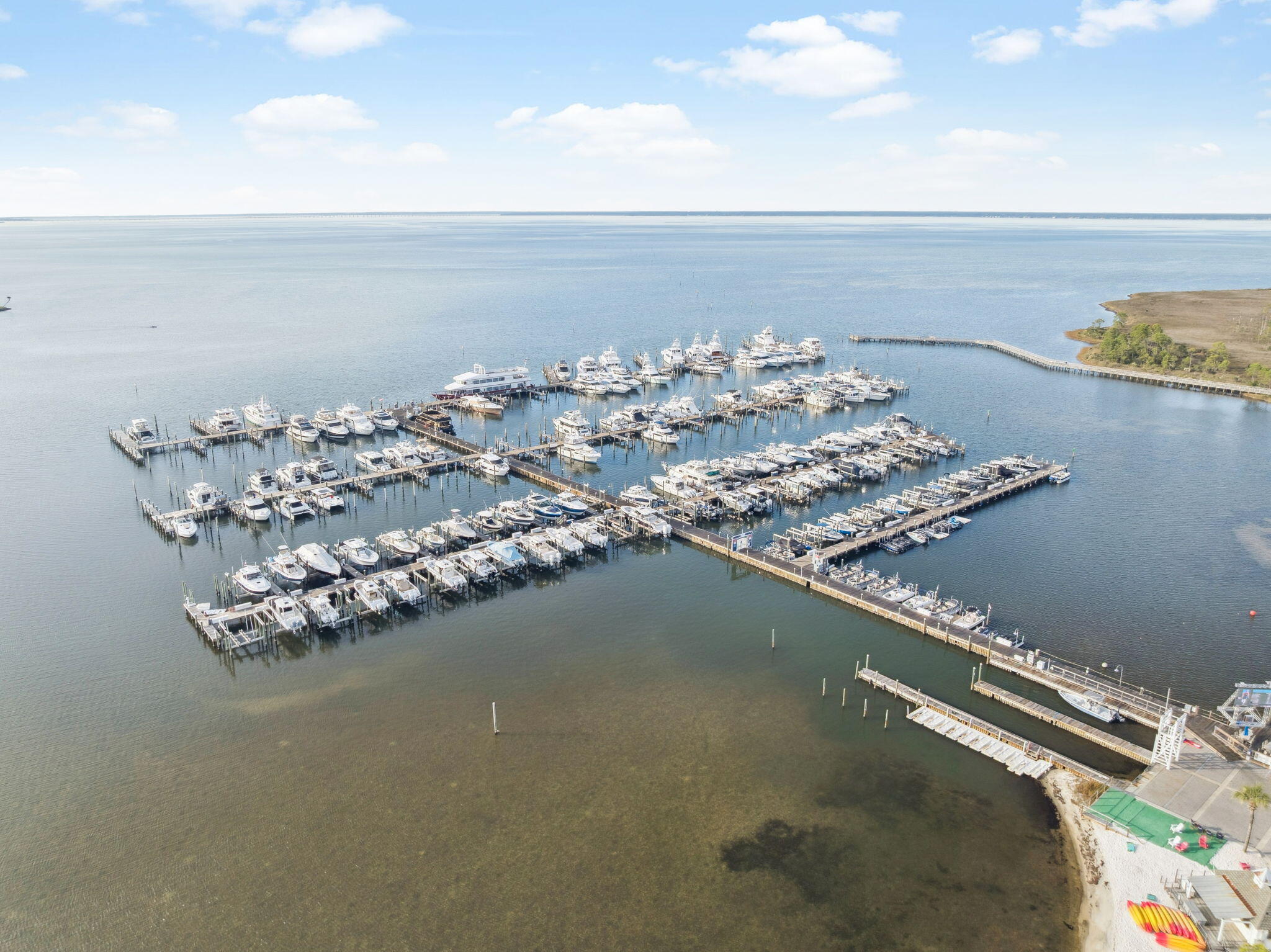 CRYSTAL LAKE AT SANDESTIN - Residential