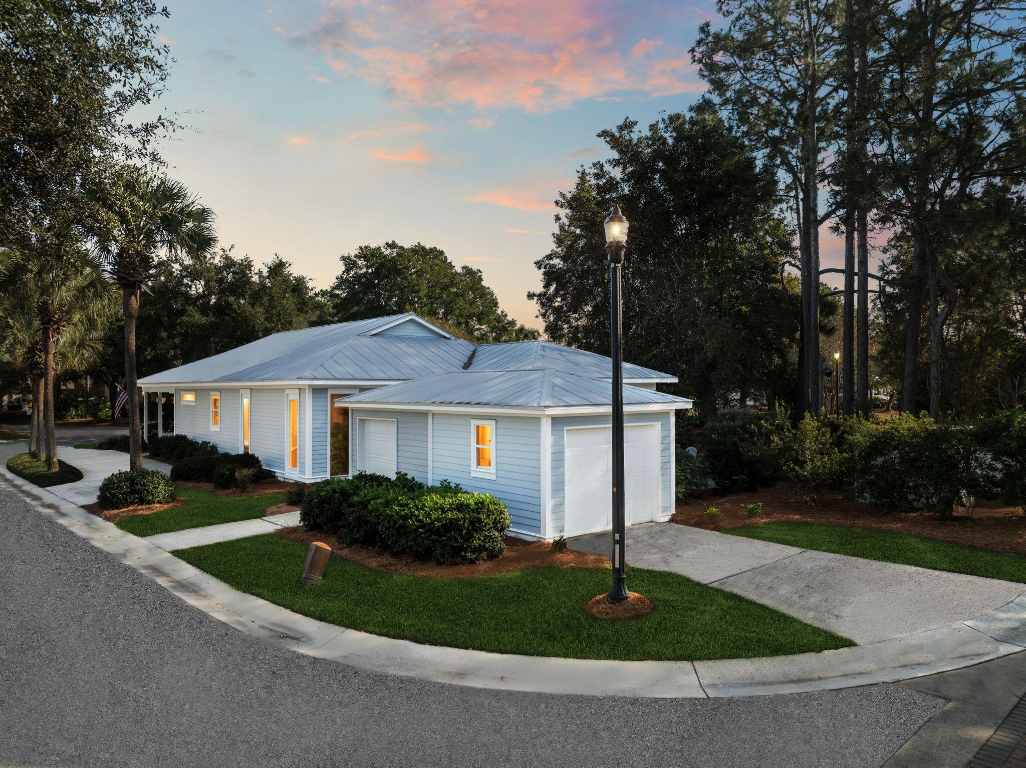 CRYSTAL LAKE AT SANDESTIN - Residential