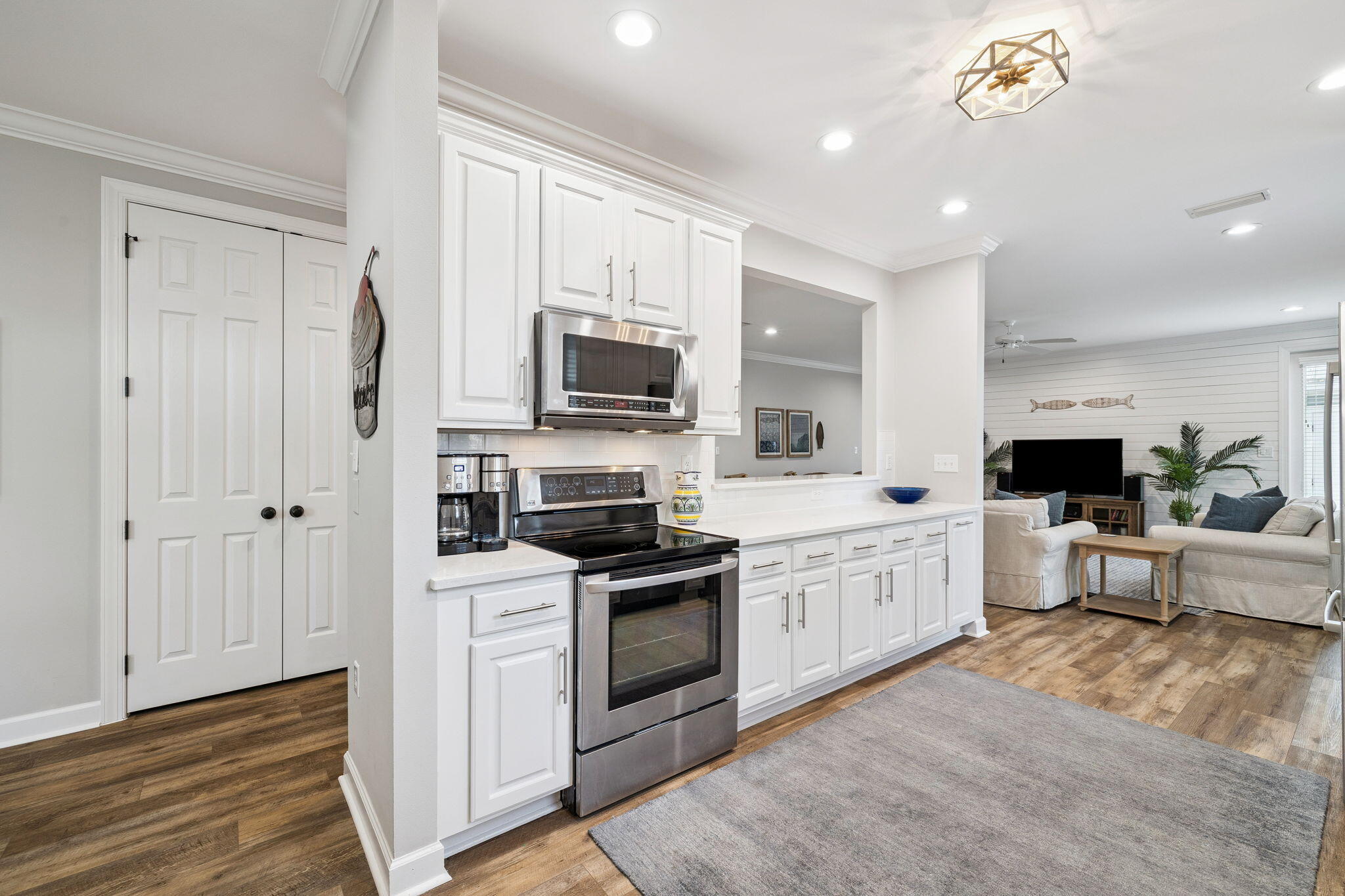 CRYSTAL LAKE AT SANDESTIN - Residential