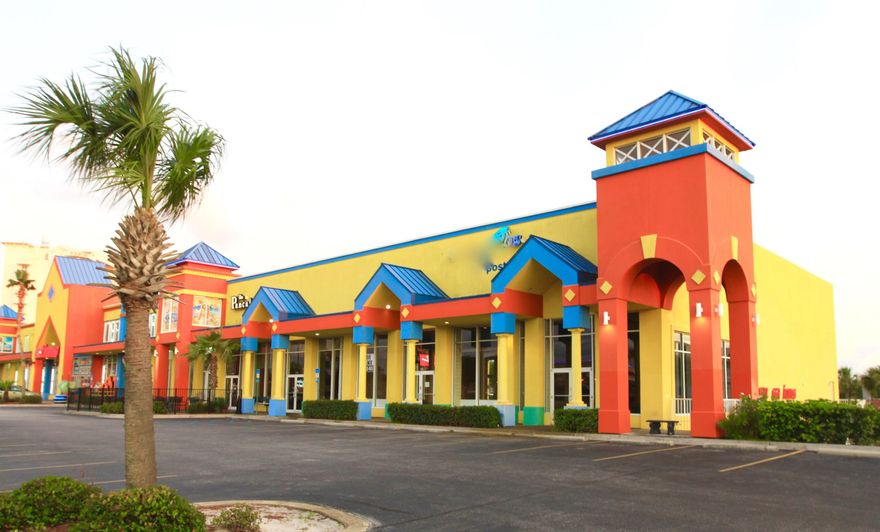Excellent Class A retail space available in Destin Florida directly on Hwy 98. Join other Tenants such as Mellow Mushroom Pizza, Sunsations and the Pancakery in this high visibility end cap. Sensations Plaza boasts ADT traffic counts of 54,000 and average household income of $98,000 (3 mile radius) and tourism in Destin is one of the Okaloosa County's main economic driver with over 3.5 Million visitors per year. Click on Documents for demographics and area retail report.