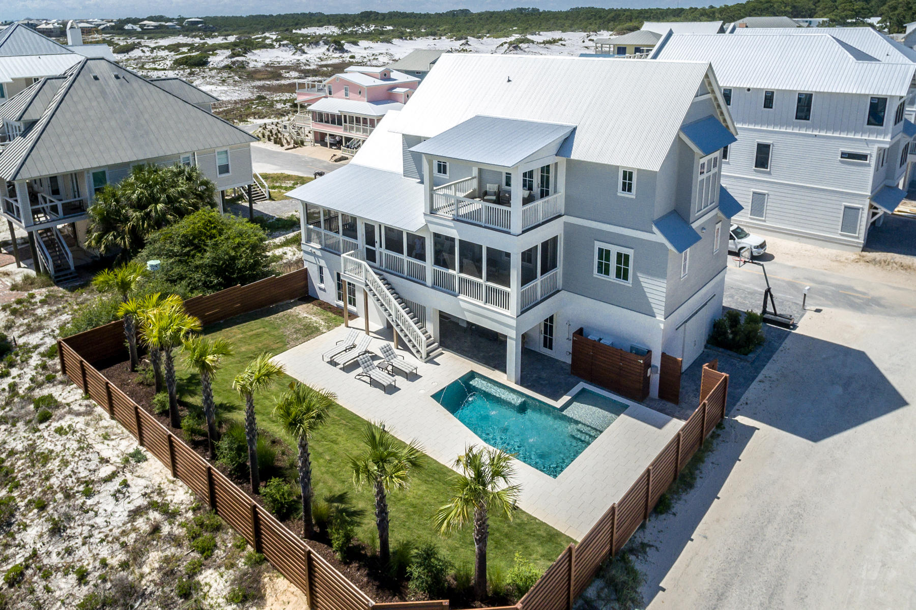 GRAYTON BEACH - Residential