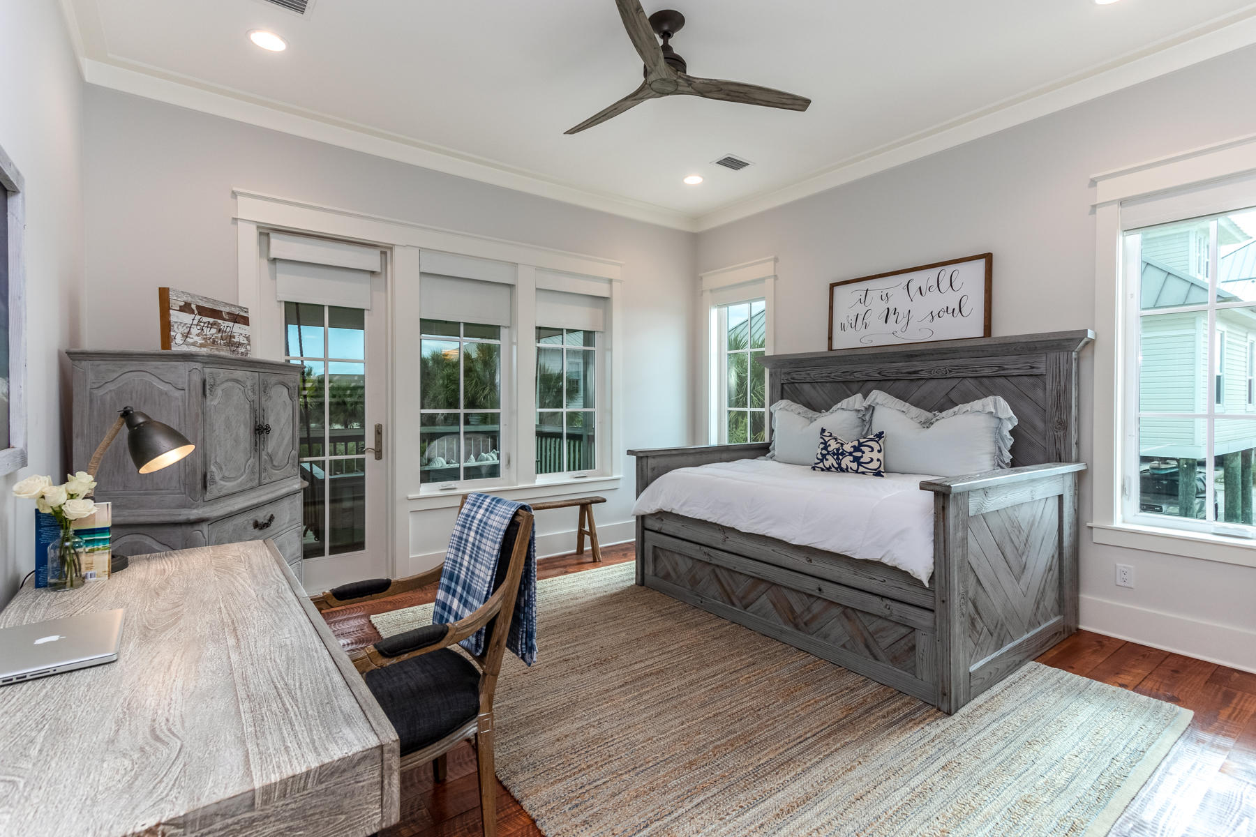 GRAYTON BEACH - Residential