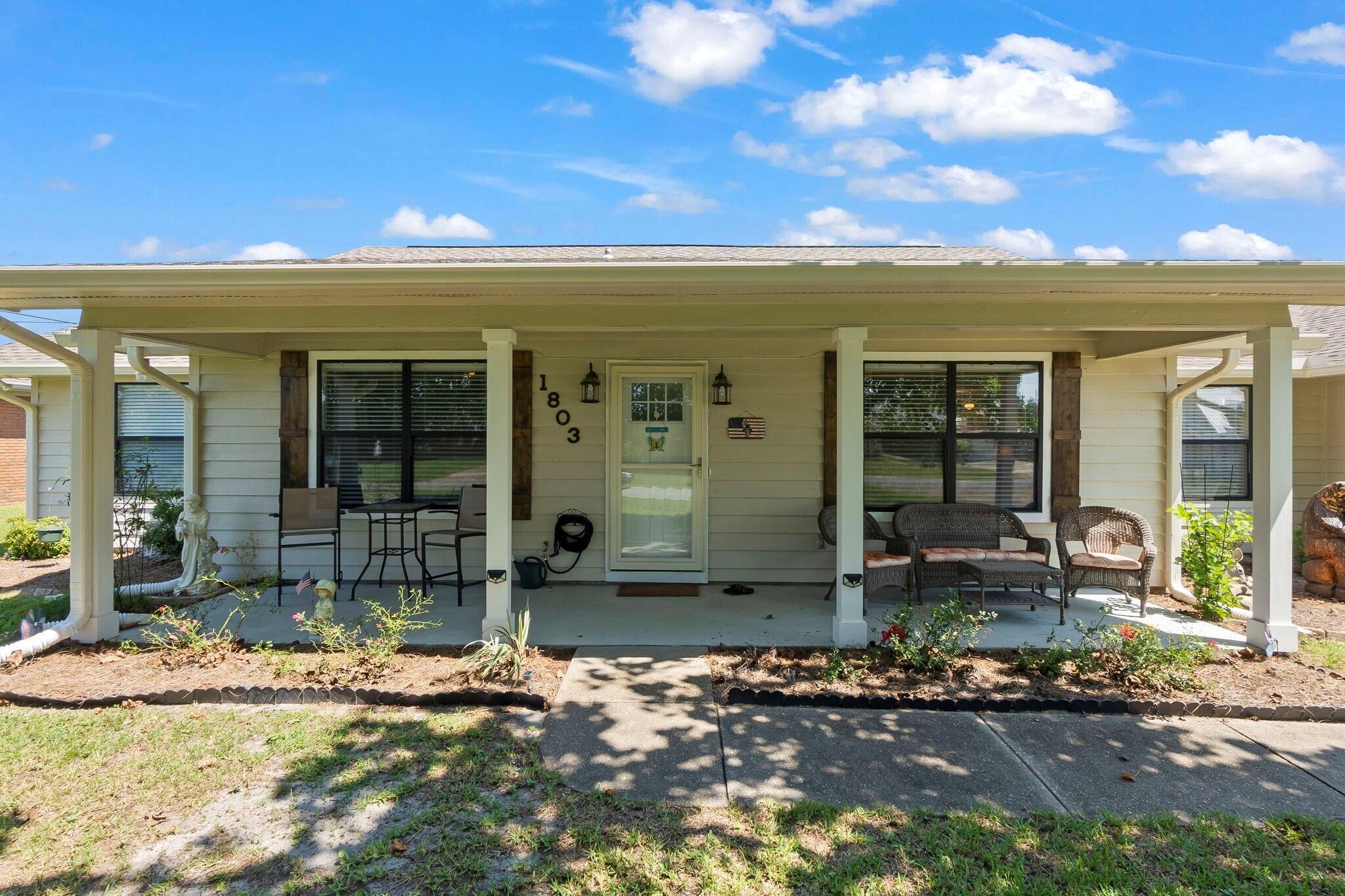 NORTHRIDGE - Residential