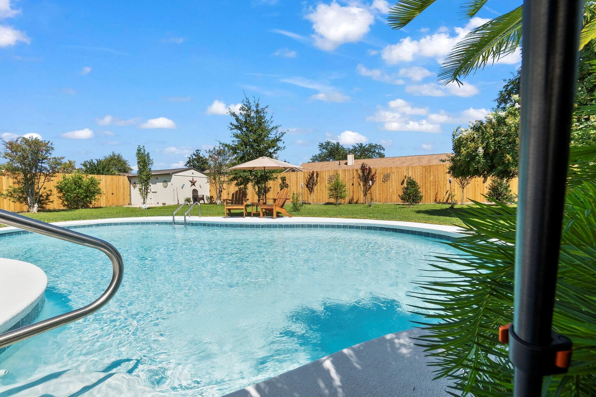 NORTHRIDGE - Residential