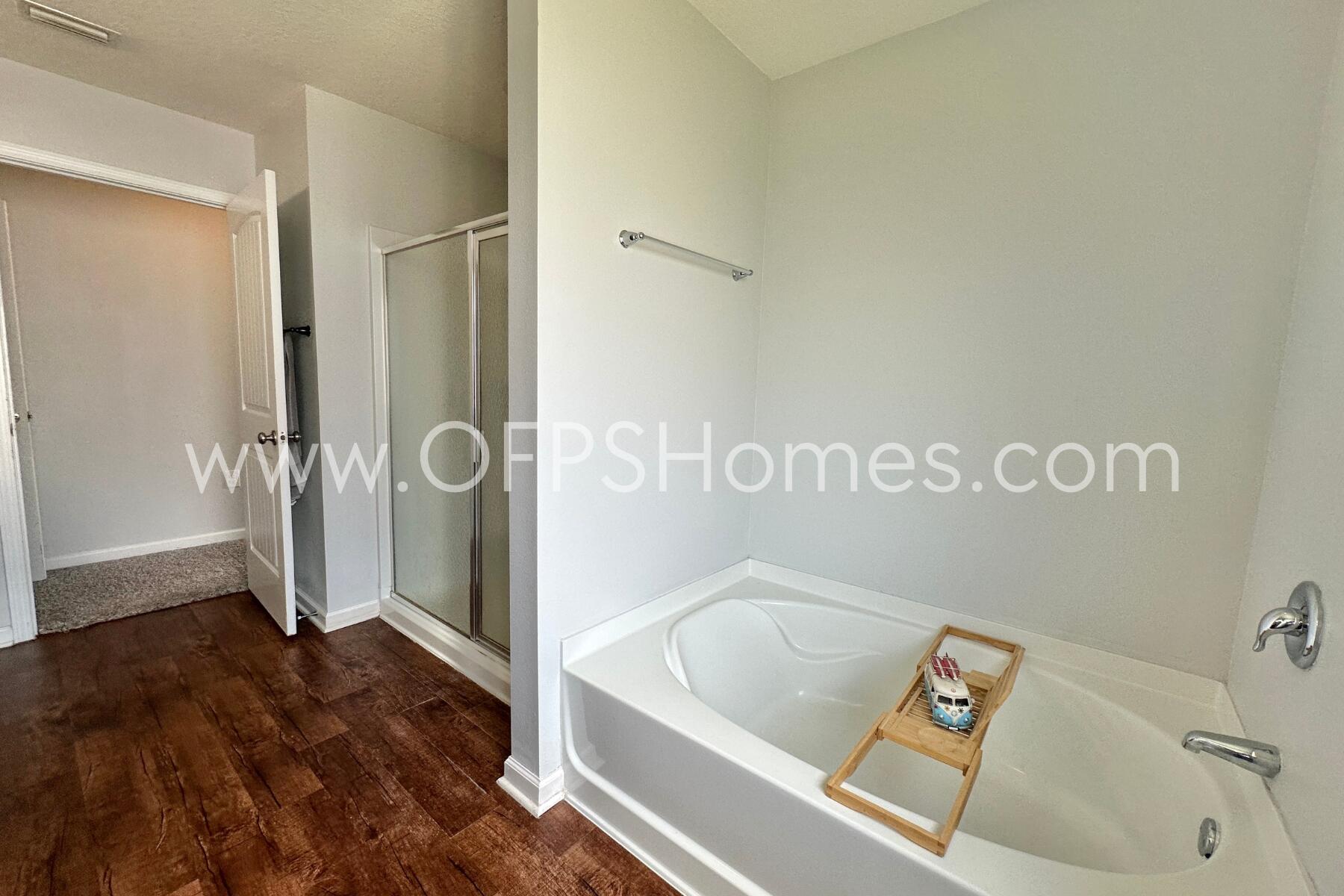 PARTRIDGE HILLS - Residential Lease