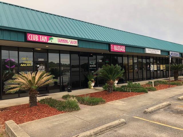 Investment Opportunity! Two retail/office spaces located in Parkway Plaza with established tenants. Leases run through 2021/2022 and currently yielding 8.34% cap rate and increases built-in, raising the cap rate to 8.52%. Located with many other established retail/office users in the highly desired Gulf Breeze Community!