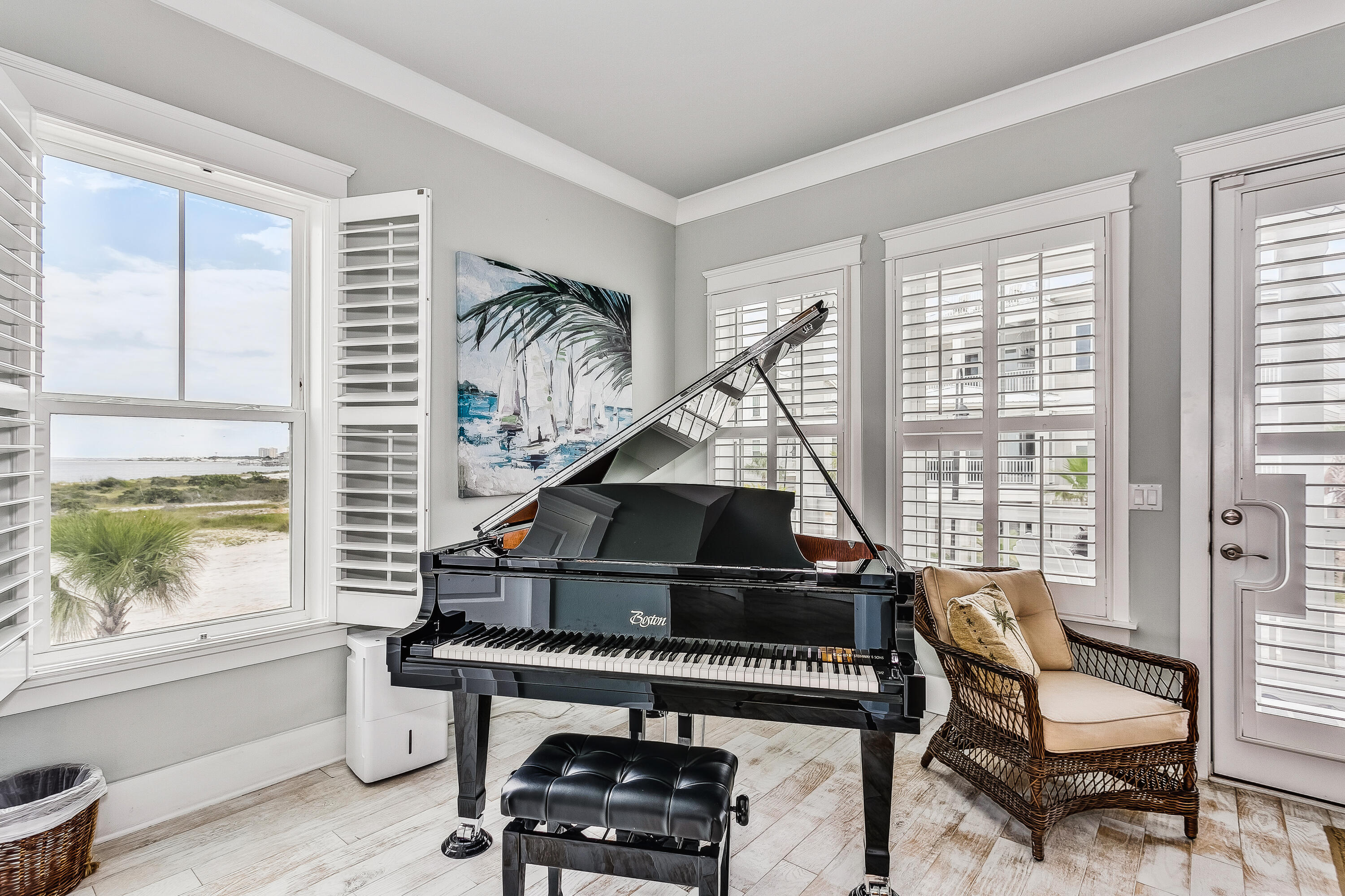 BY THE SEA - Residential