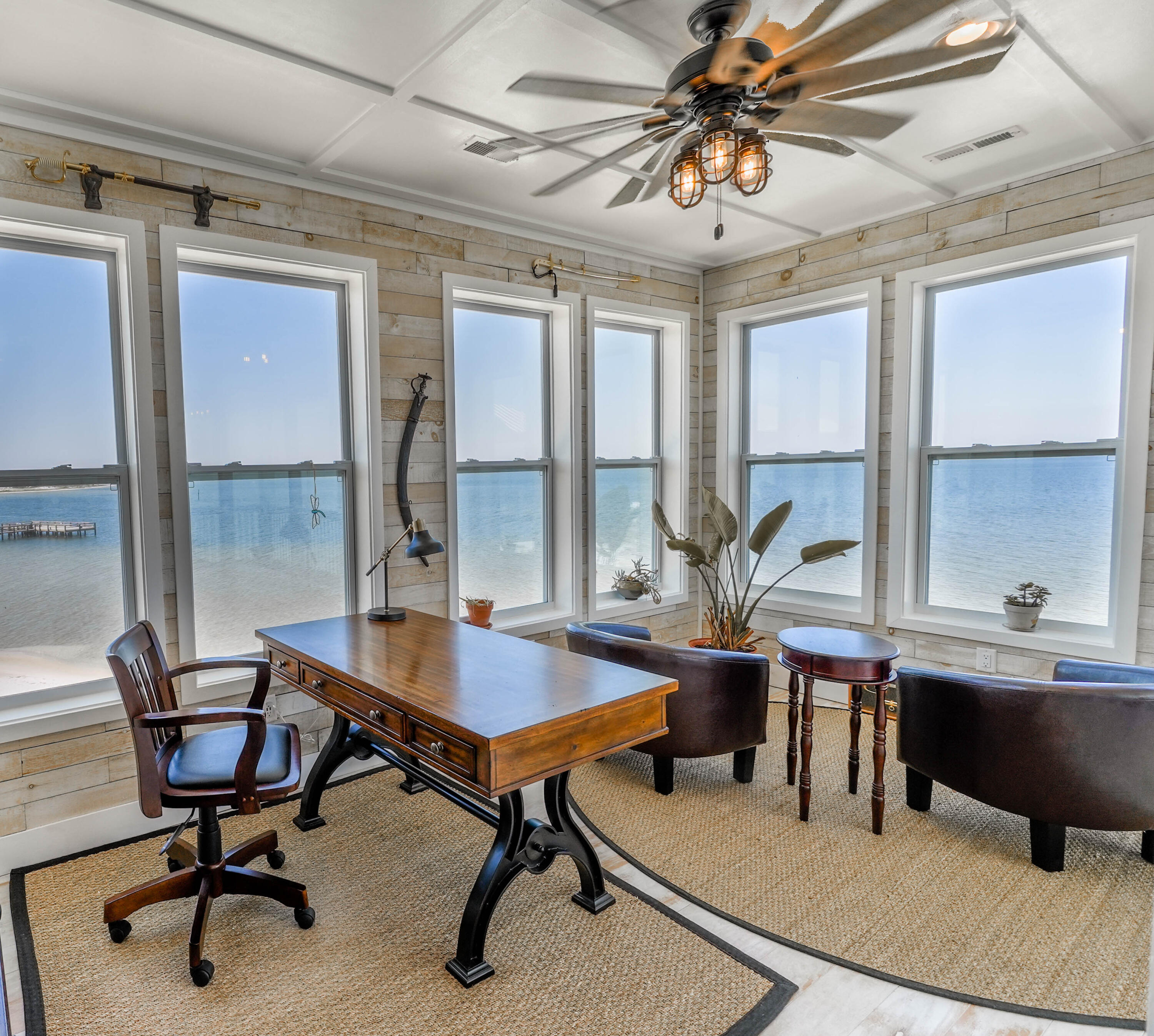 BY THE SEA - Residential