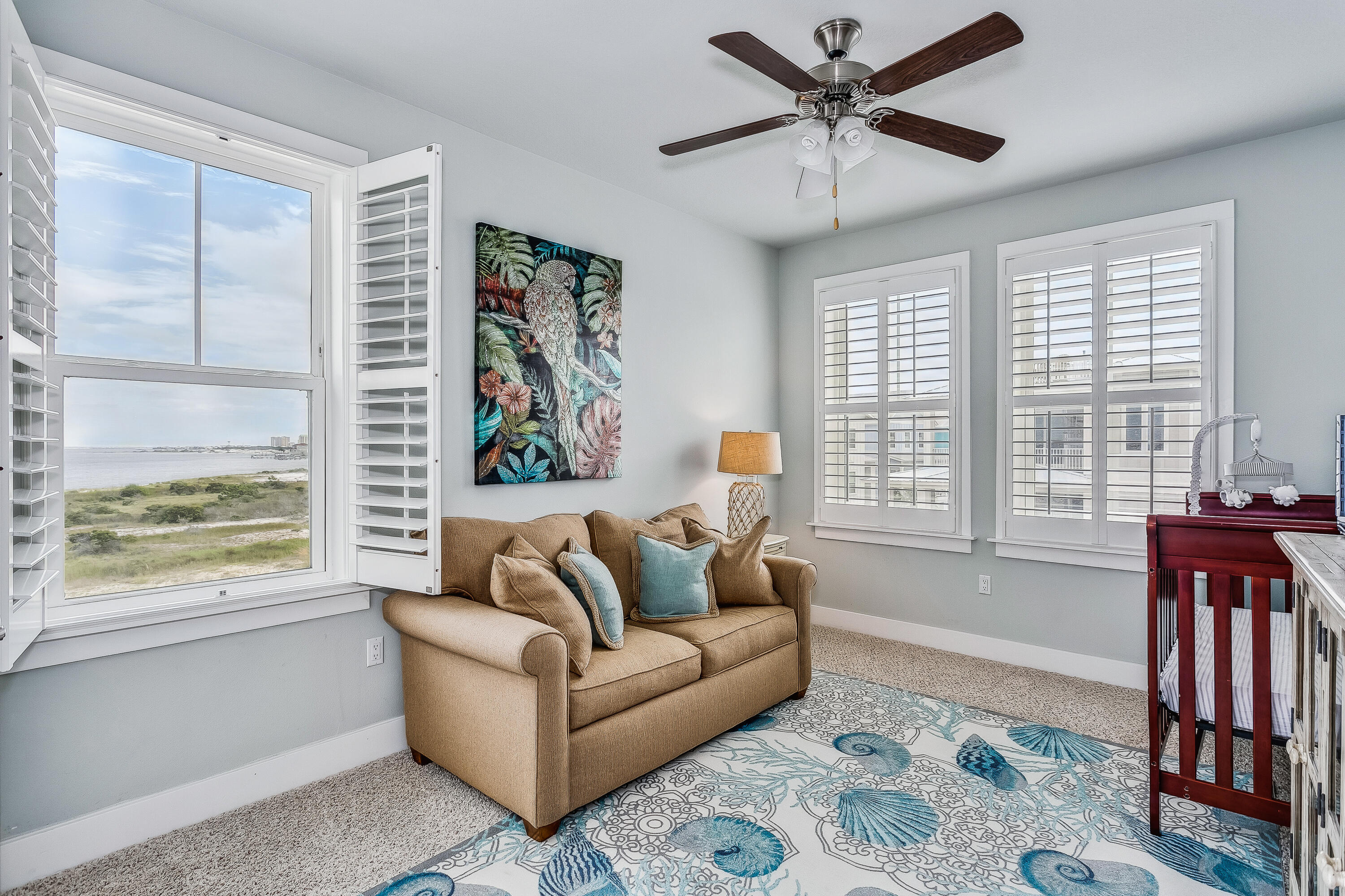 BY THE SEA - Residential