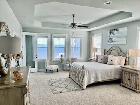 BY THE SEA - Residential