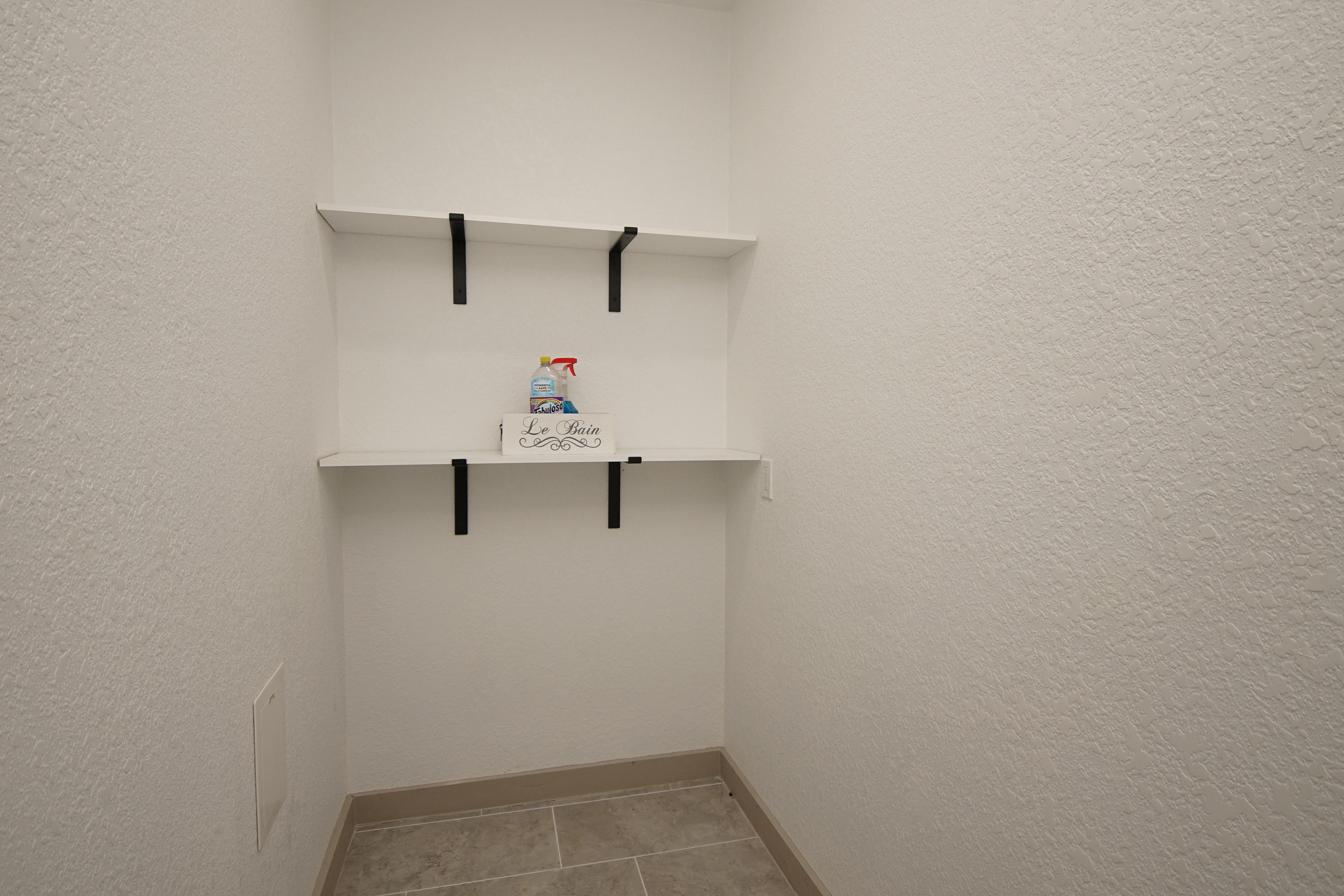 SEABREEZE 3RD ADDN - Residential