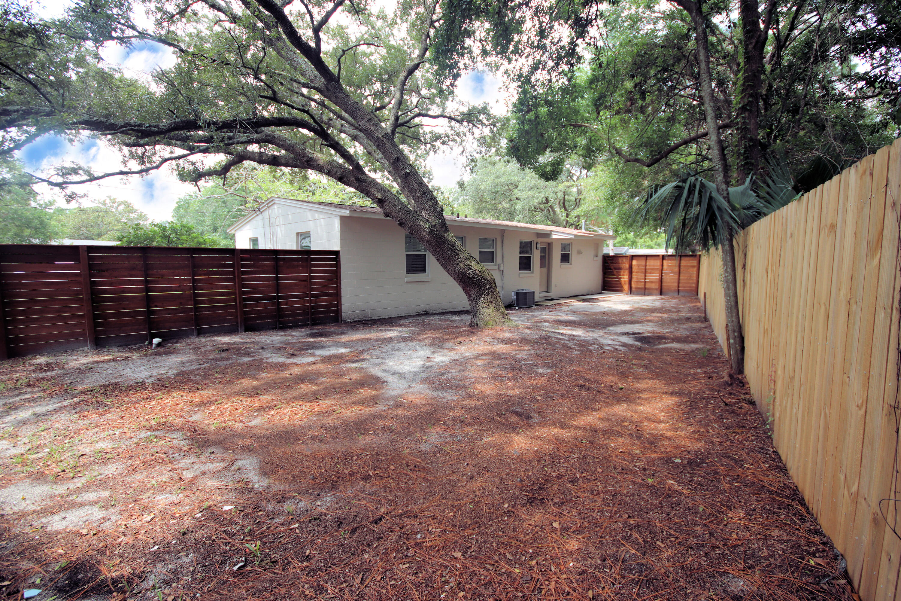 SEABREEZE 3RD ADDN - Residential